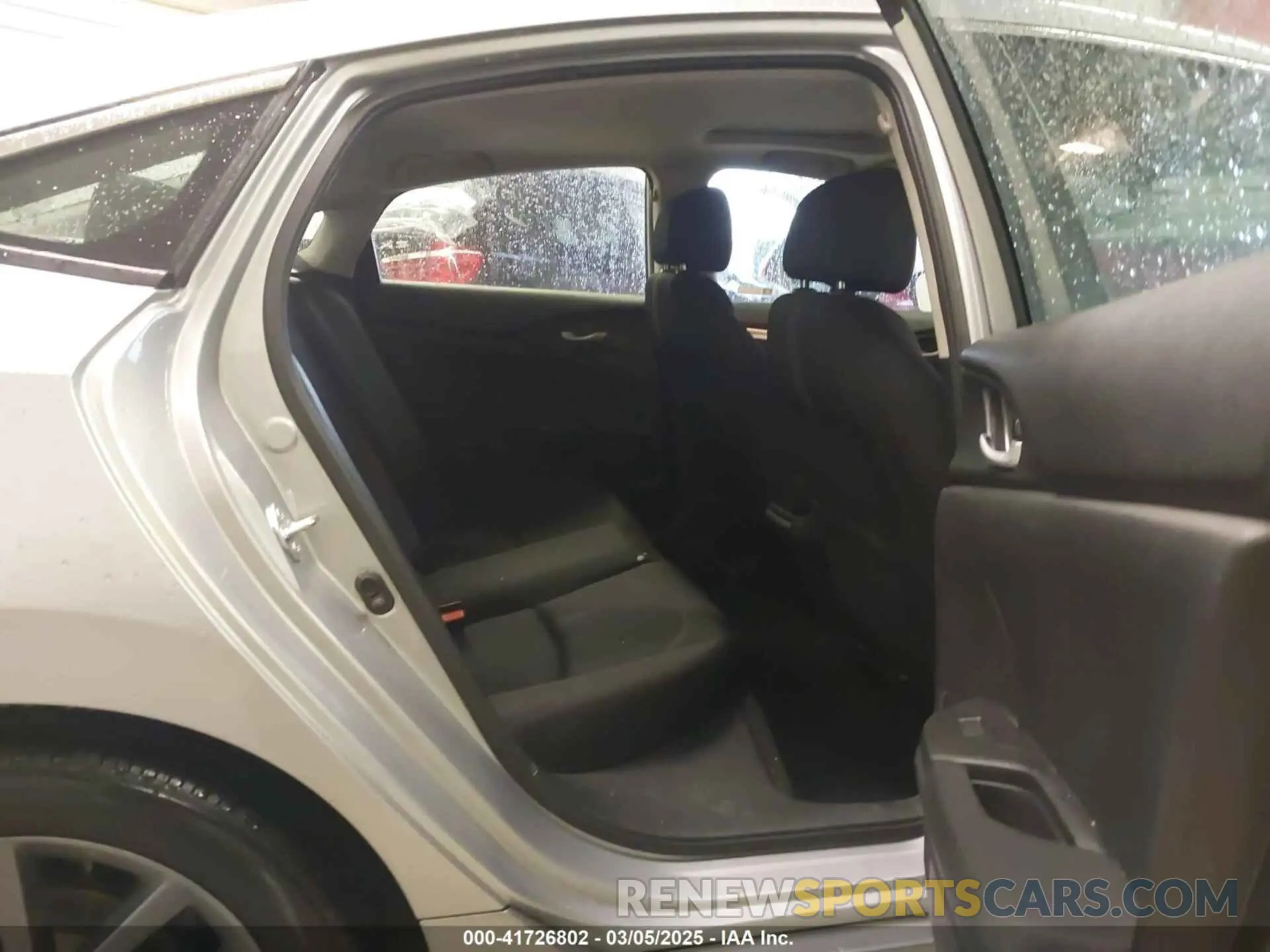 8 Photograph of a damaged car 2HGFC1F30MH704307 HONDA CIVIC 2021