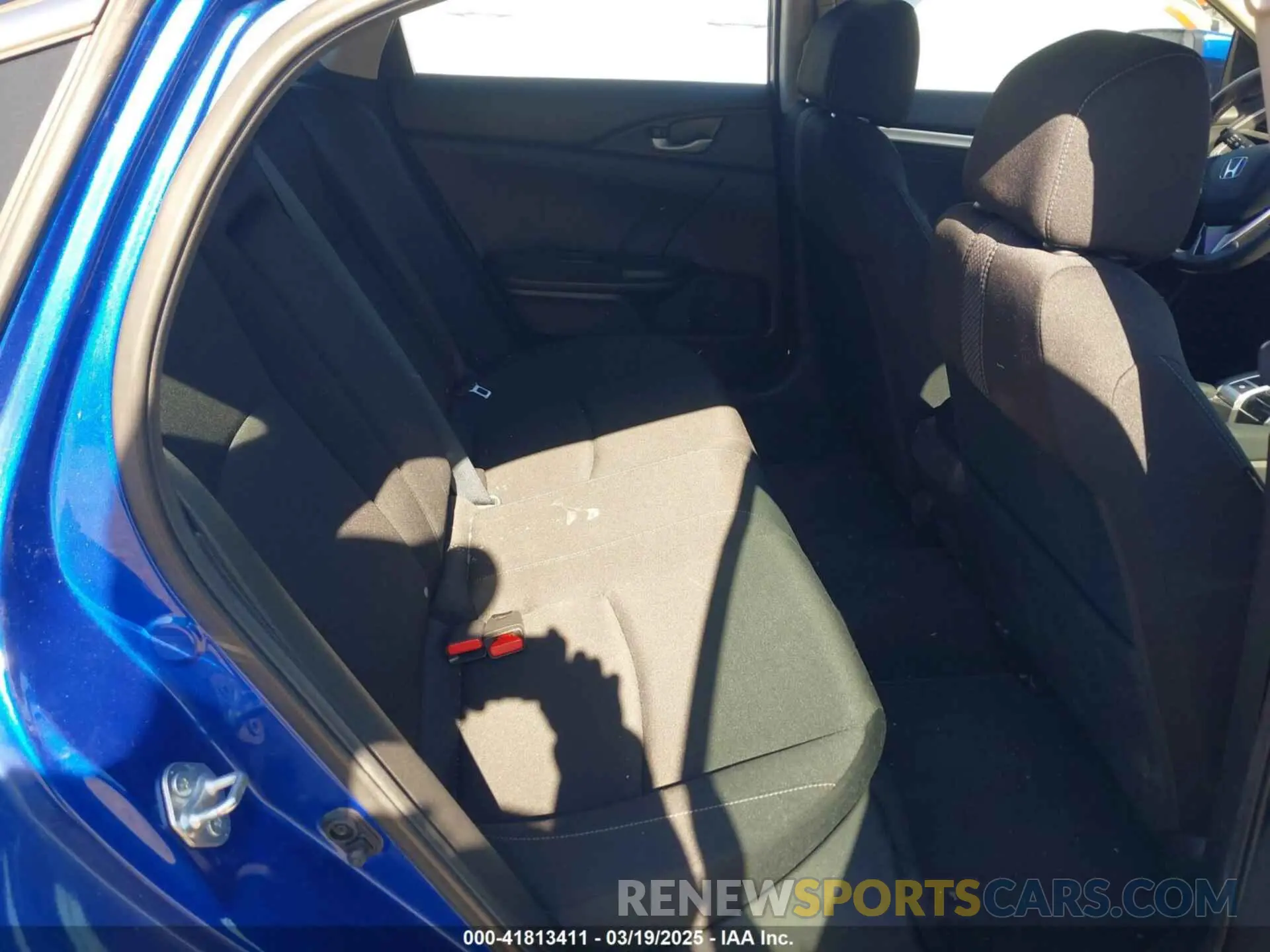 8 Photograph of a damaged car 2HGFC1F33MH701322 HONDA CIVIC 2021
