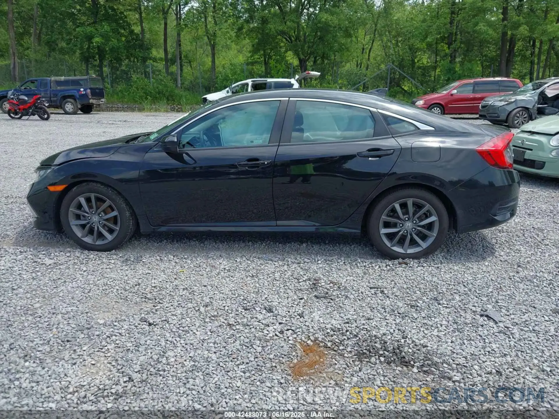 14 Photograph of a damaged car 2HGFC1F33MH704284 HONDA CIVIC 2021