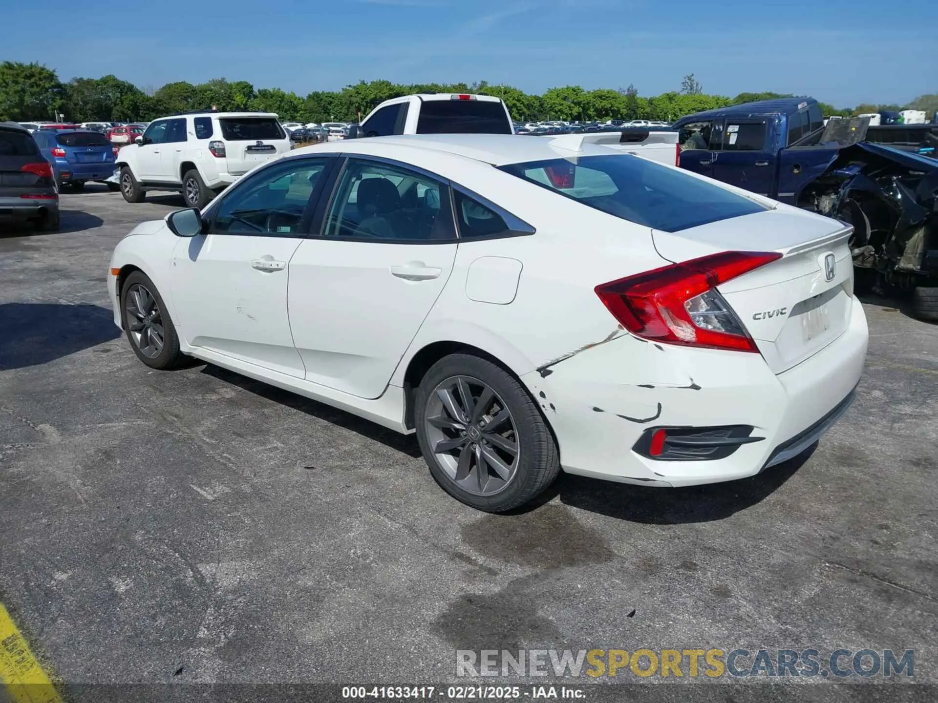 3 Photograph of a damaged car 2HGFC1F37MH700657 HONDA CIVIC 2021