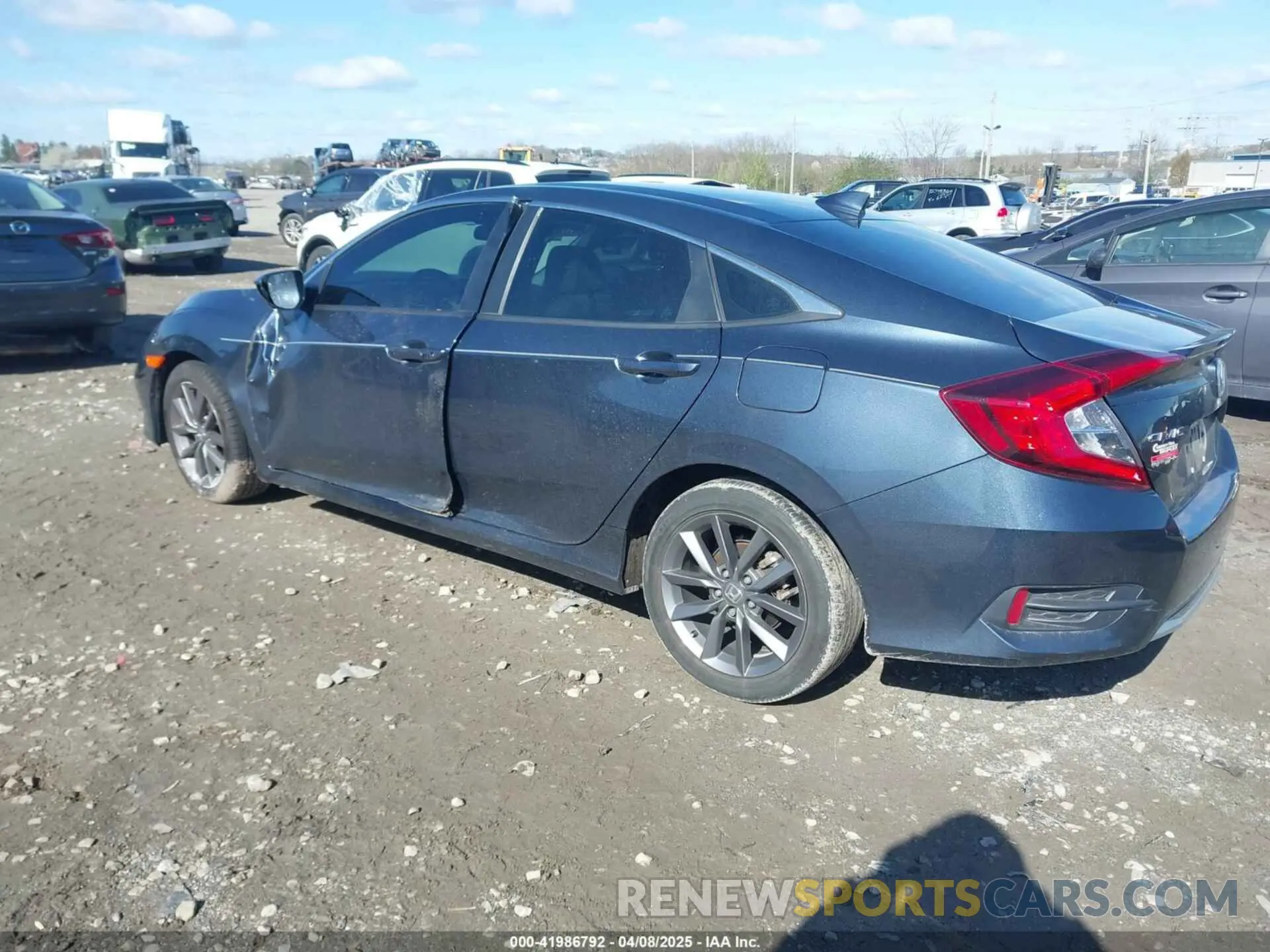 3 Photograph of a damaged car 2HGFC1F39MH703026 HONDA CIVIC 2021