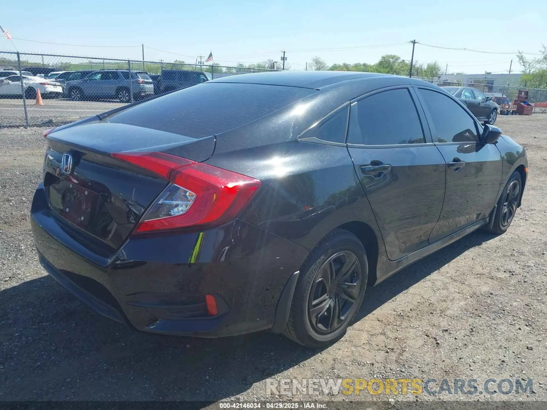 4 Photograph of a damaged car 2HGFC2F60MH518797 HONDA CIVIC 2021