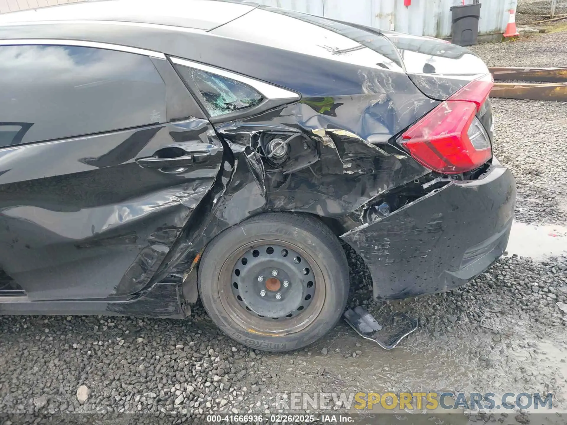 6 Photograph of a damaged car 2HGFC2F60MH543179 HONDA CIVIC 2021