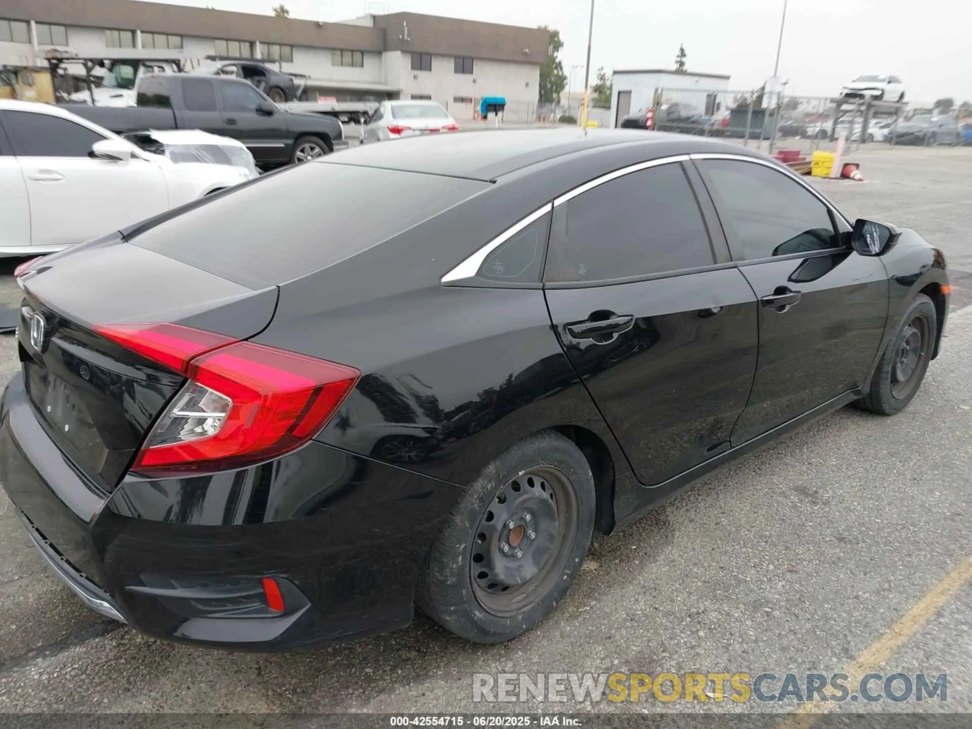 4 Photograph of a damaged car 2HGFC2F60MH547782 HONDA CIVIC 2021