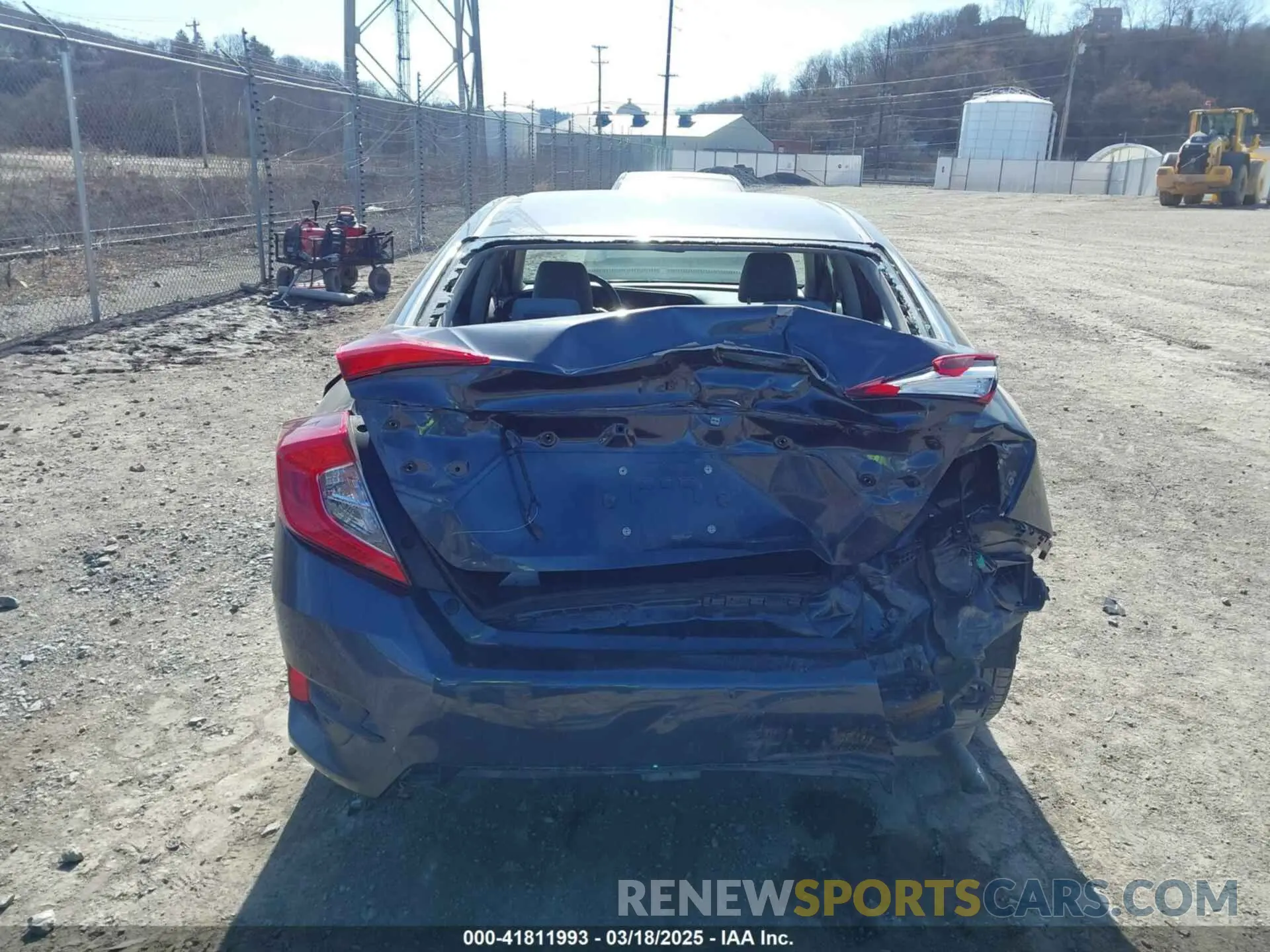 17 Photograph of a damaged car 2HGFC2F66MH547284 HONDA CIVIC 2021