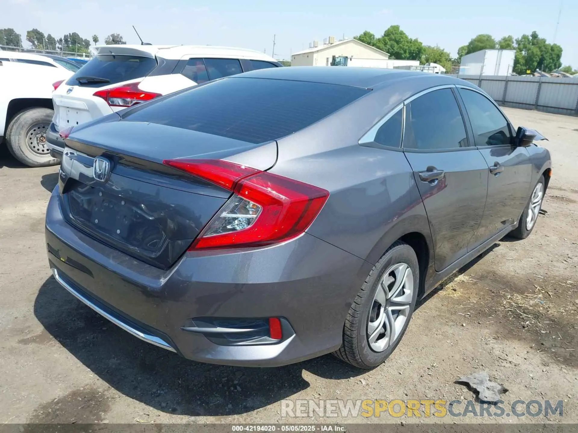 4 Photograph of a damaged car 2HGFC2F66MH559998 HONDA CIVIC 2021