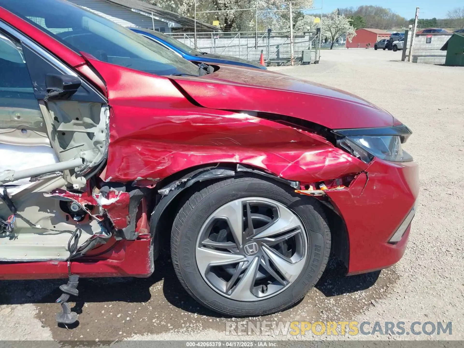 18 Photograph of a damaged car 2HGFC2F67MH511569 HONDA CIVIC 2021