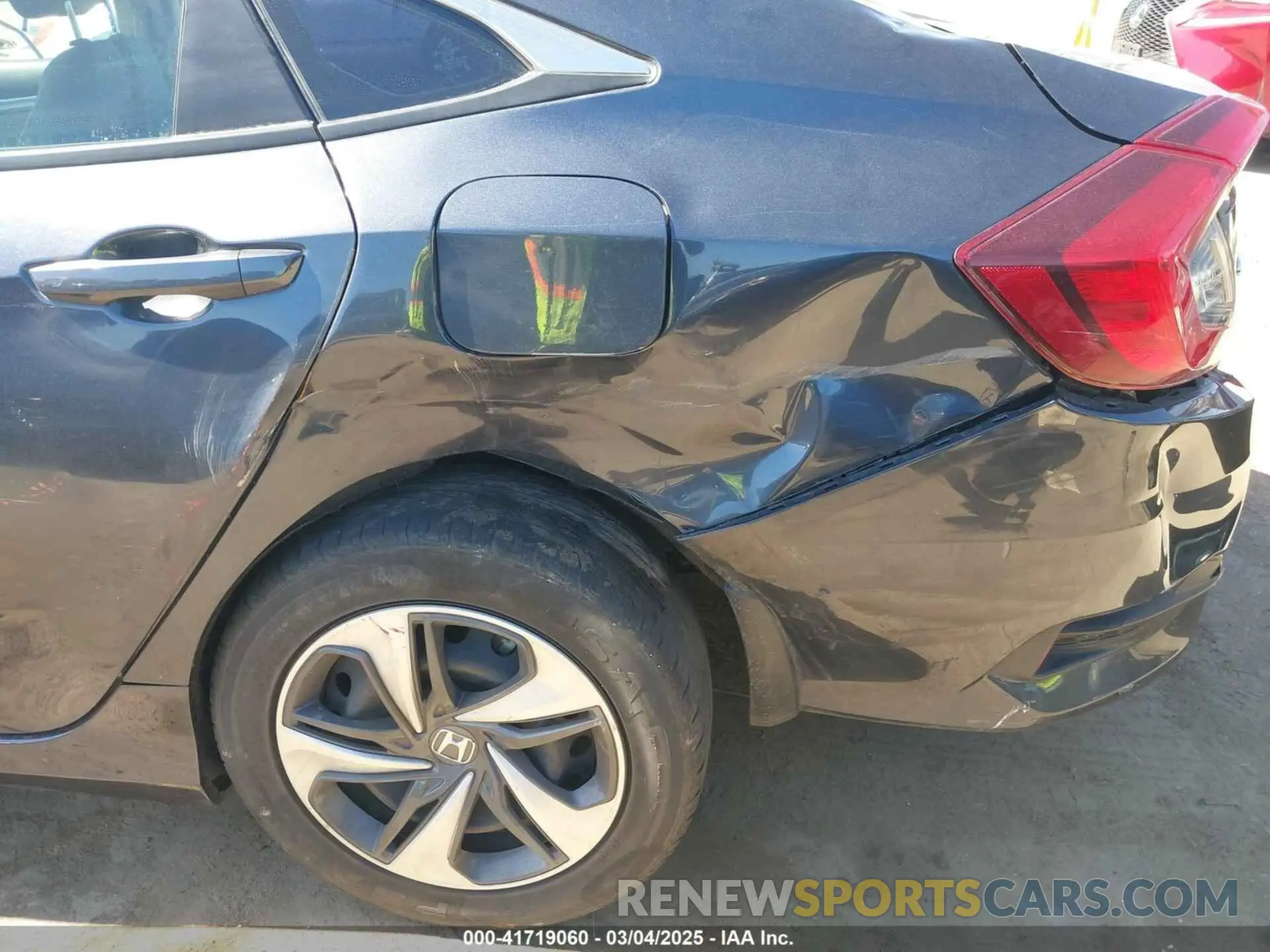 6 Photograph of a damaged car 2HGFC2F68MH547304 HONDA CIVIC 2021