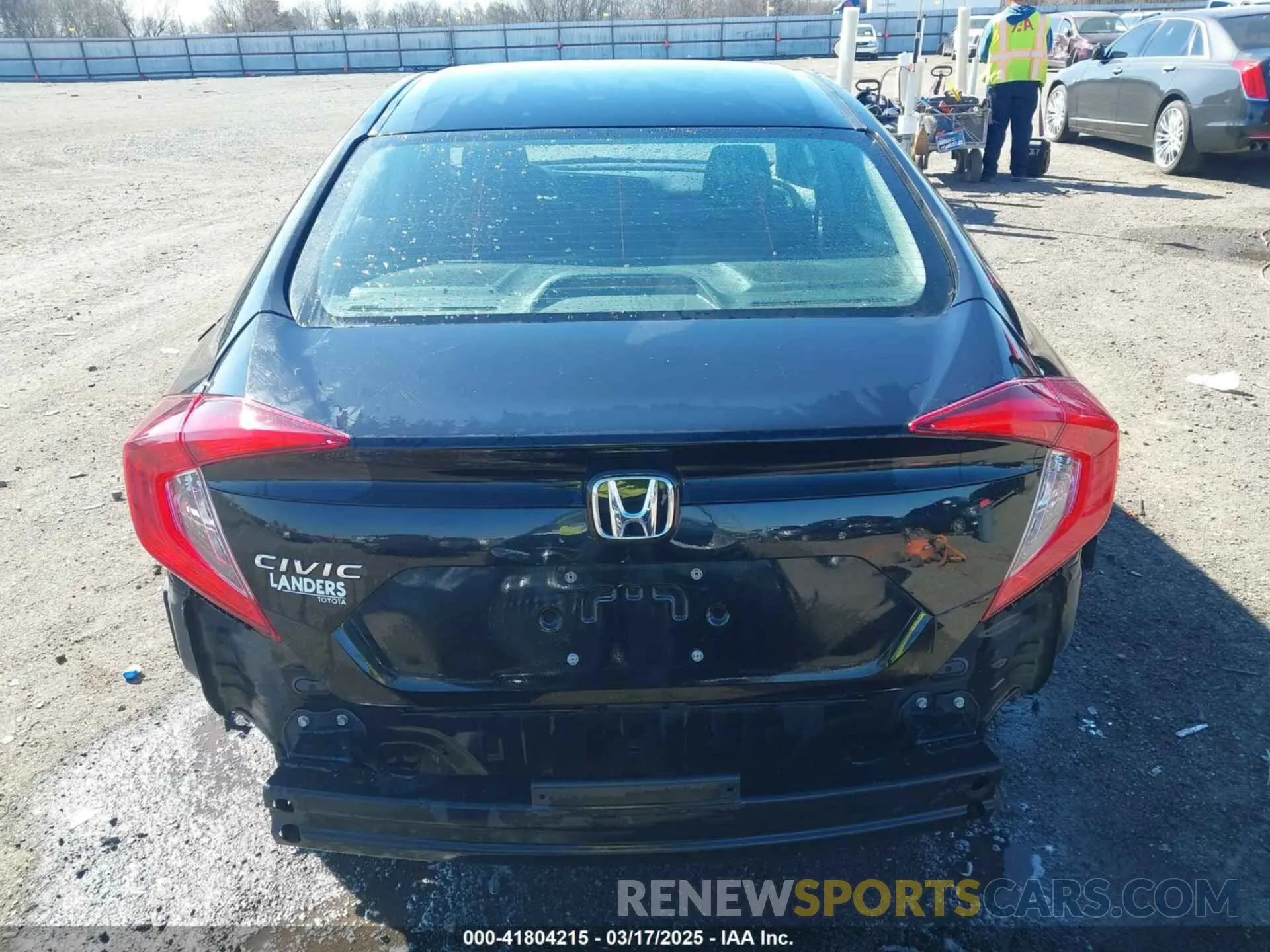 18 Photograph of a damaged car 2HGFC2F69MH504557 HONDA CIVIC 2021