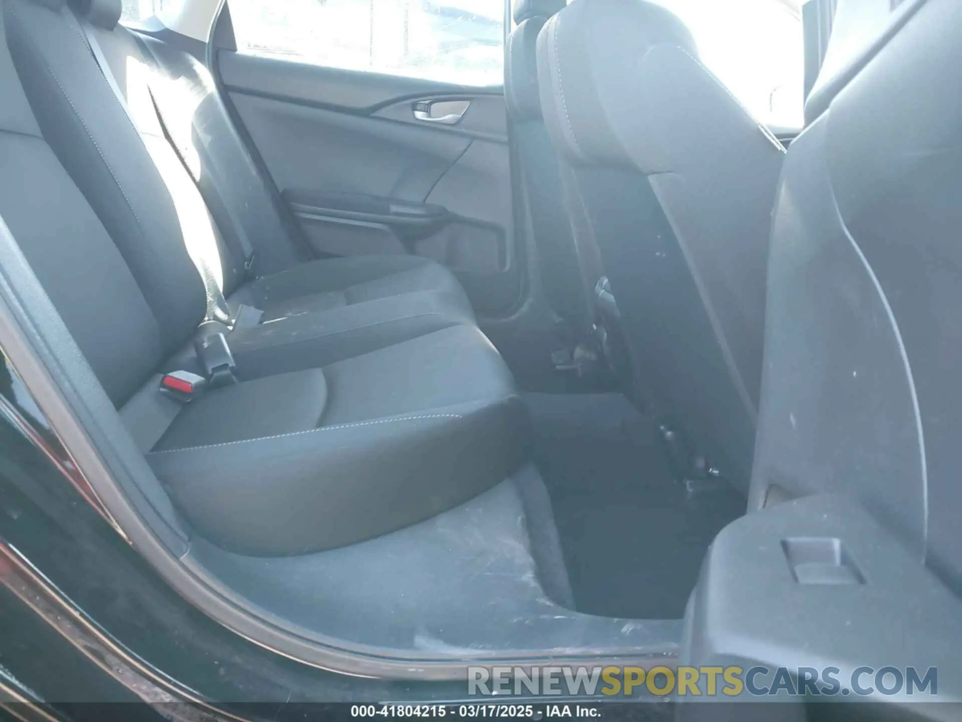 8 Photograph of a damaged car 2HGFC2F69MH504557 HONDA CIVIC 2021