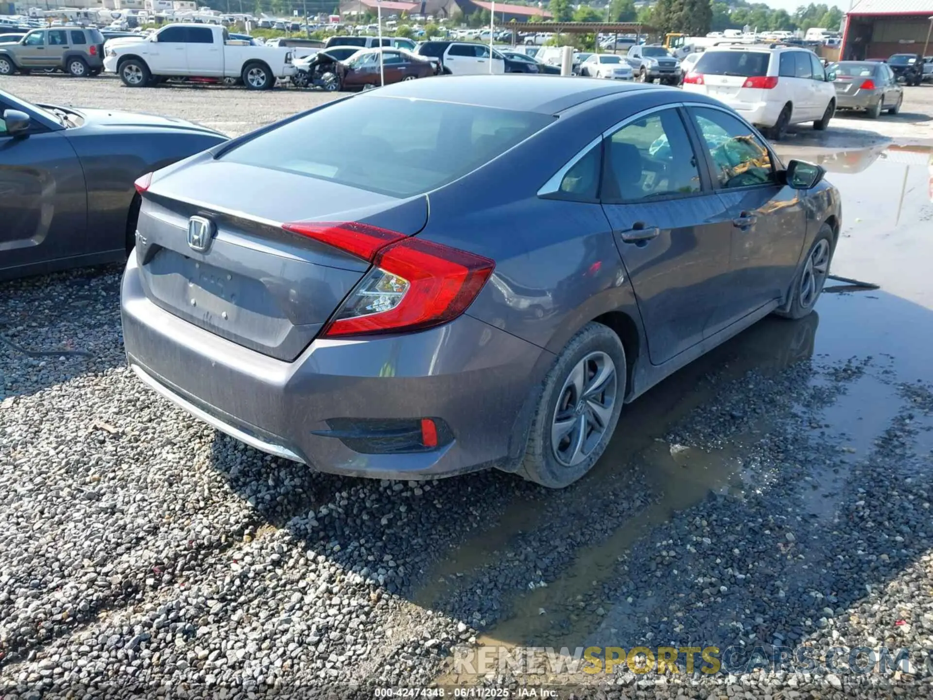 4 Photograph of a damaged car 2HGFC2F6XMH500968 HONDA CIVIC 2021