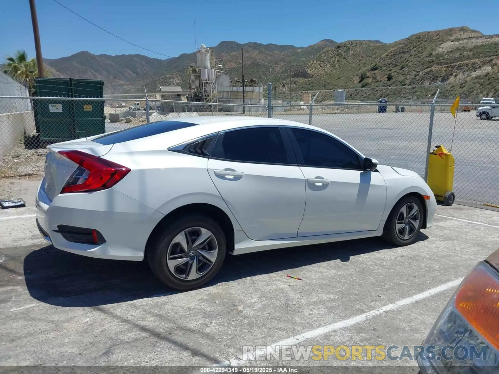 13 Photograph of a damaged car 2HGFC2F6XMH506592 HONDA CIVIC 2021