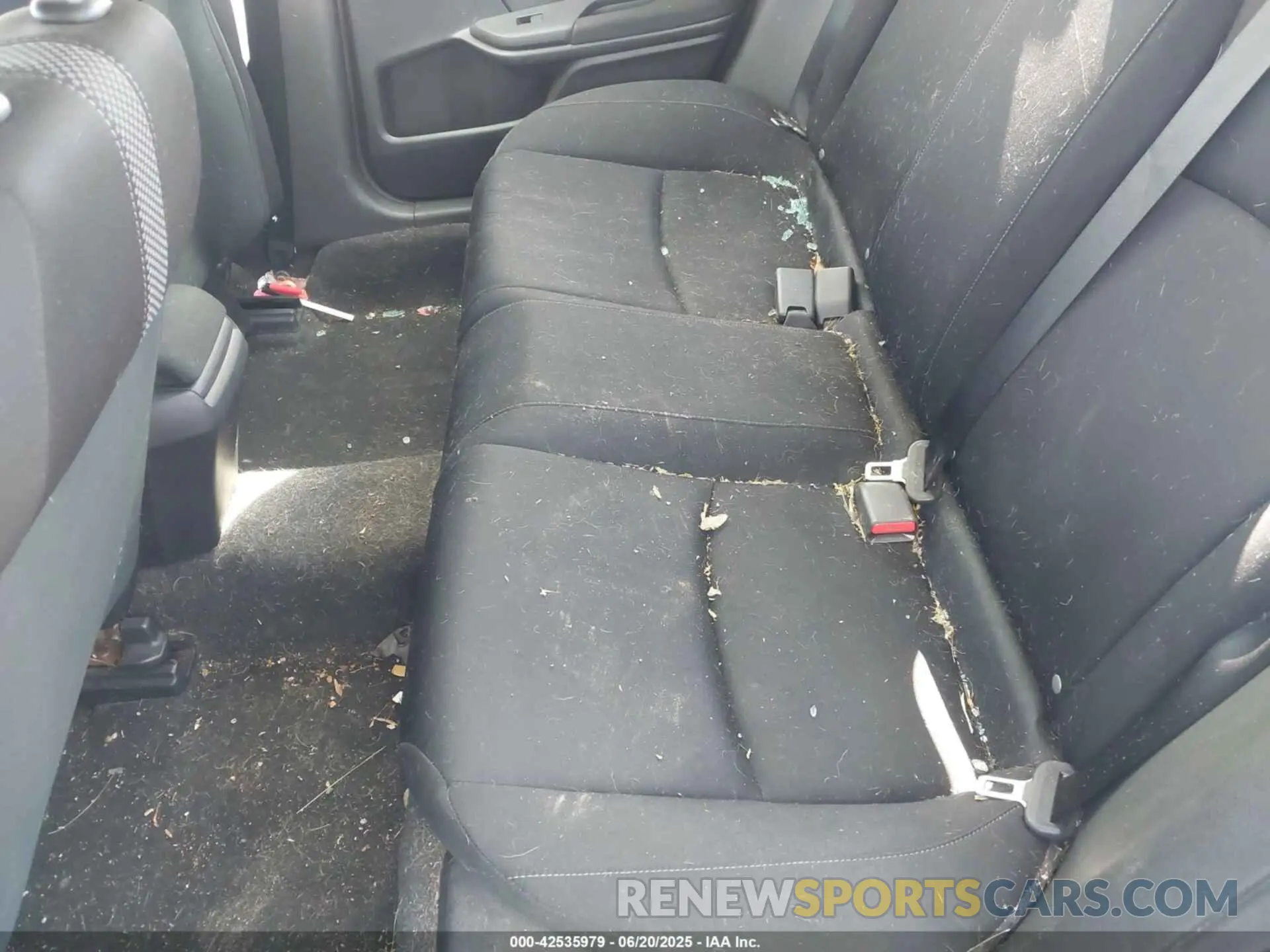 8 Photograph of a damaged car 2HGFC2F6XMH527202 HONDA CIVIC 2021