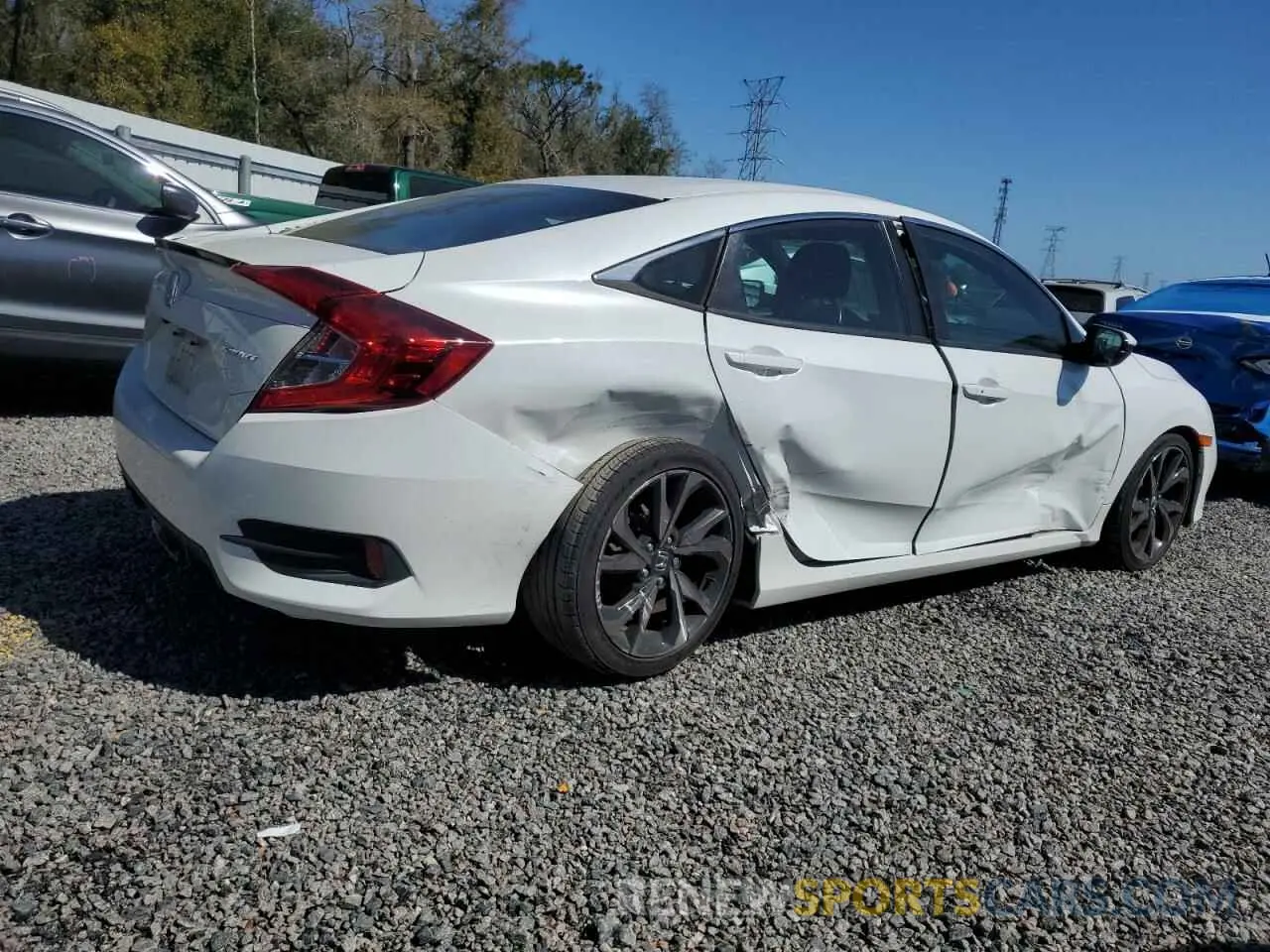 3 Photograph of a damaged car 2HGFC2F80MH507915 HONDA CIVIC 2021