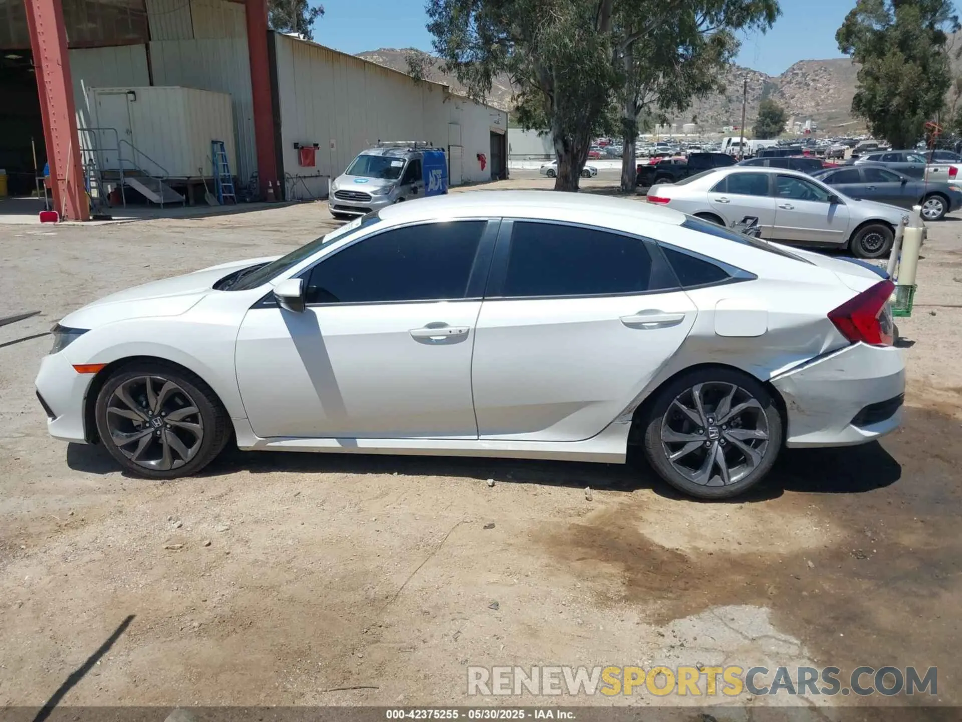 14 Photograph of a damaged car 2HGFC2F80MH514282 HONDA CIVIC 2021