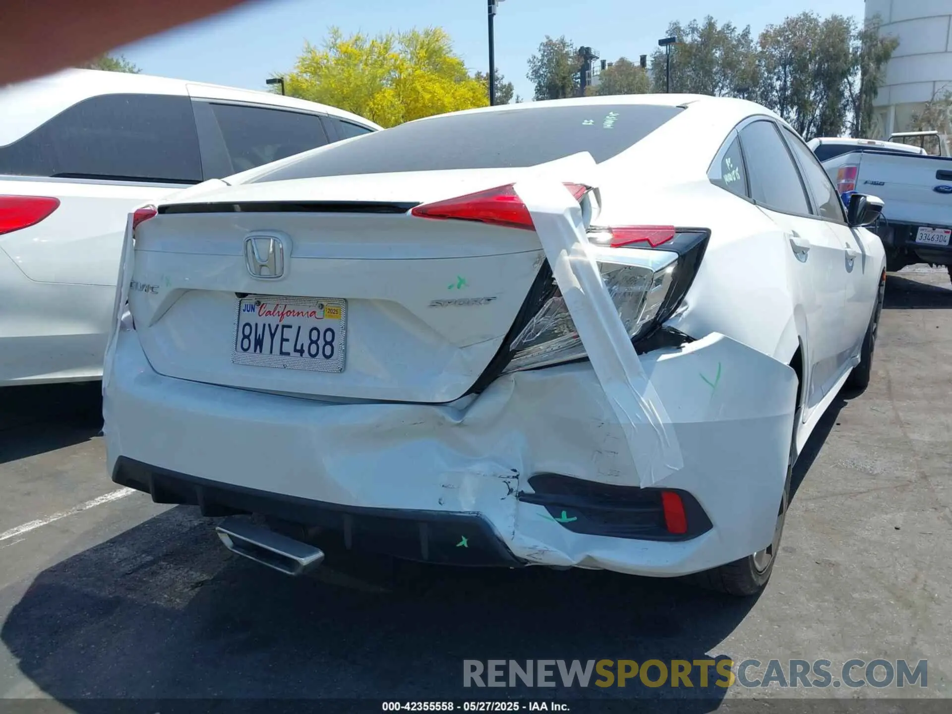 6 Photograph of a damaged car 2HGFC2F81MH531723 HONDA CIVIC 2021