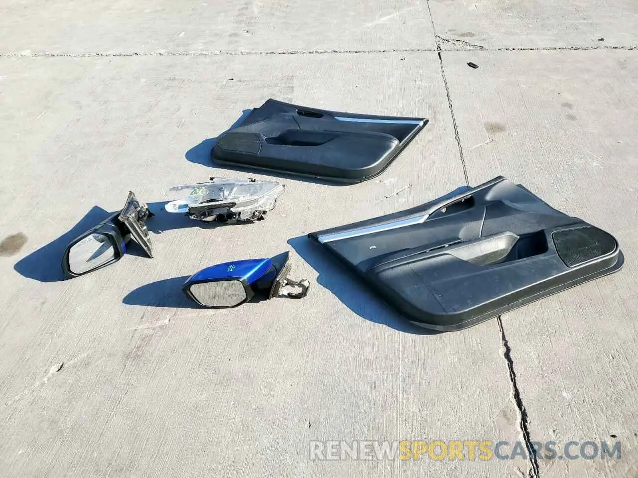 12 Photograph of a damaged car 2HGFC2F81MH533780 HONDA CIVIC 2021