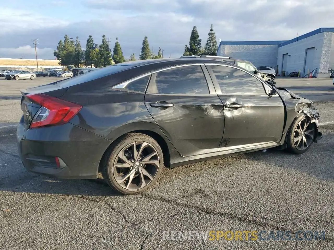 3 Photograph of a damaged car 2HGFC2F81MH537604 HONDA CIVIC 2021