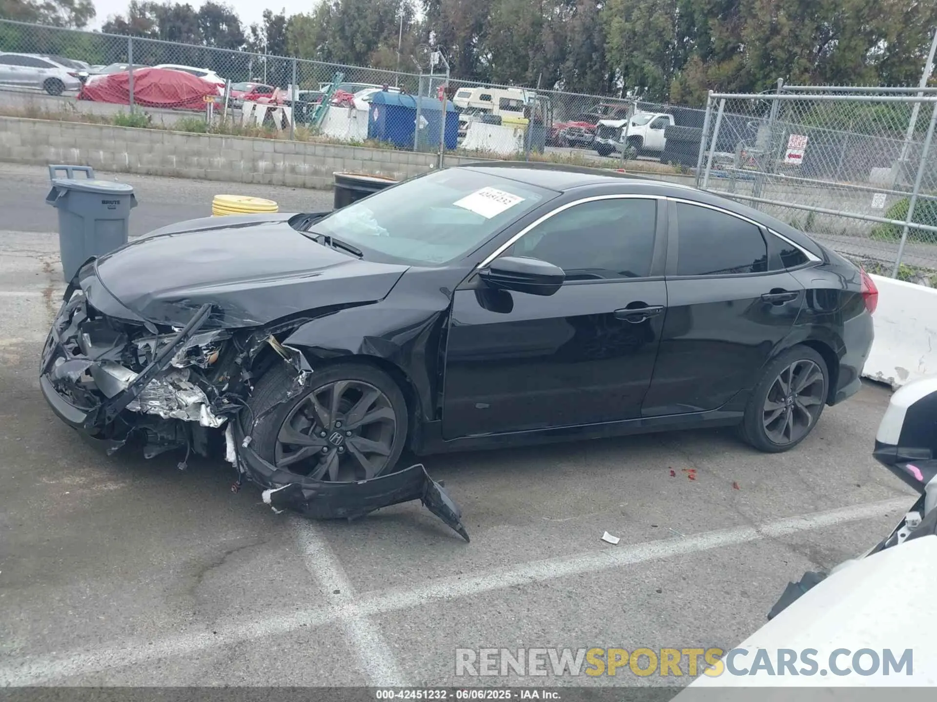 14 Photograph of a damaged car 2HGFC2F81MH545752 HONDA CIVIC 2021