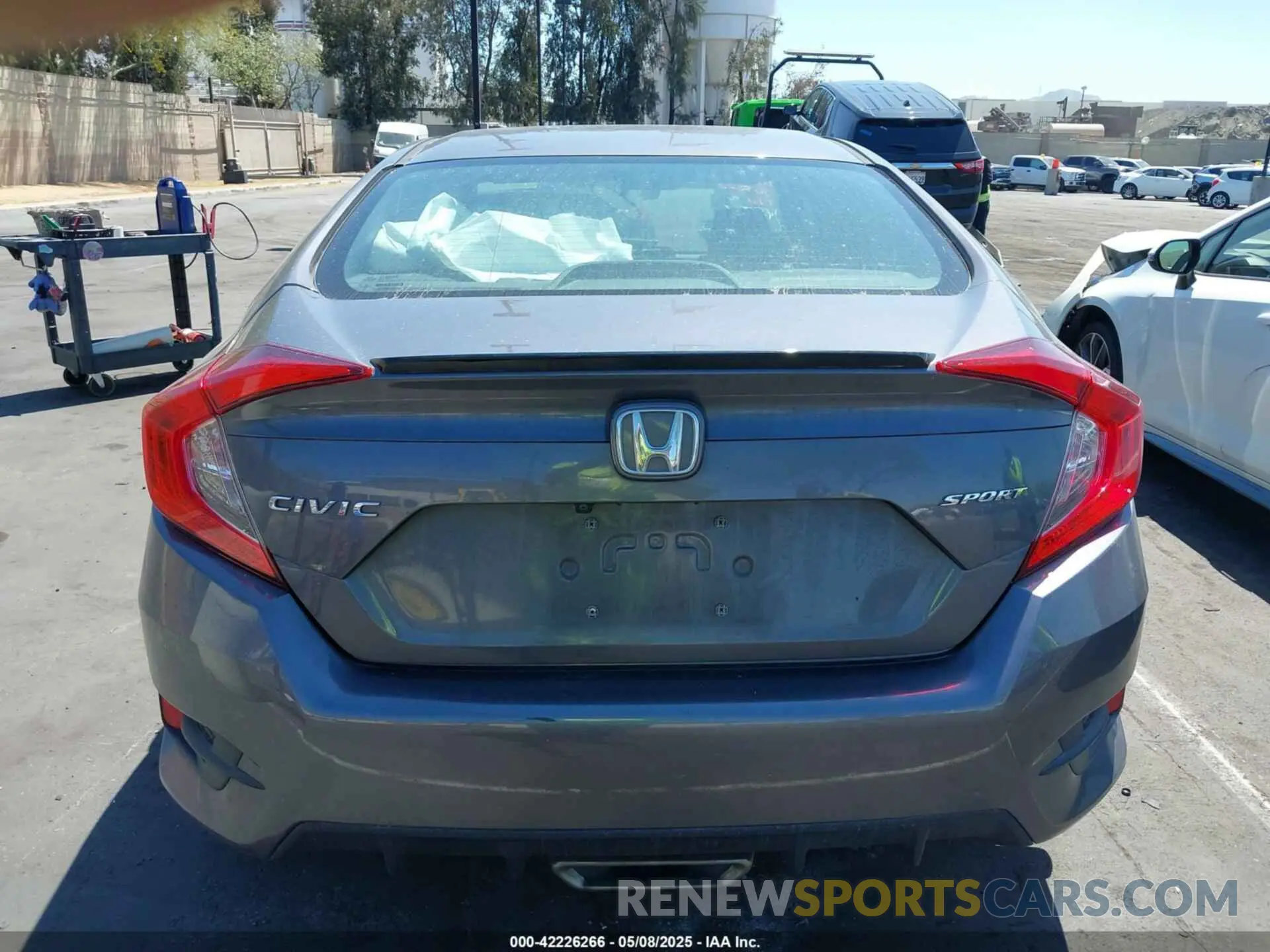 16 Photograph of a damaged car 2HGFC2F81MH550580 HONDA CIVIC 2021