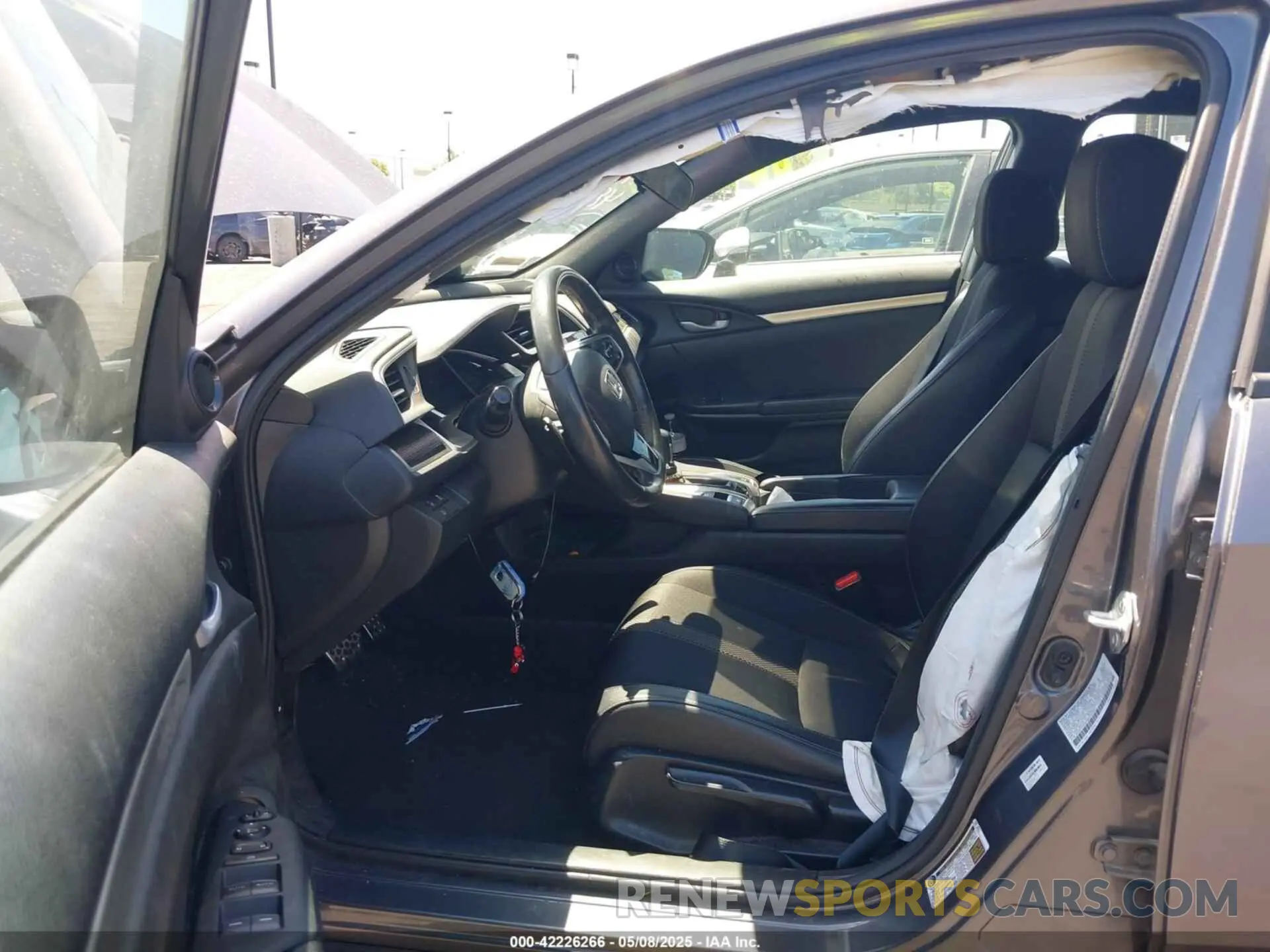 5 Photograph of a damaged car 2HGFC2F81MH550580 HONDA CIVIC 2021