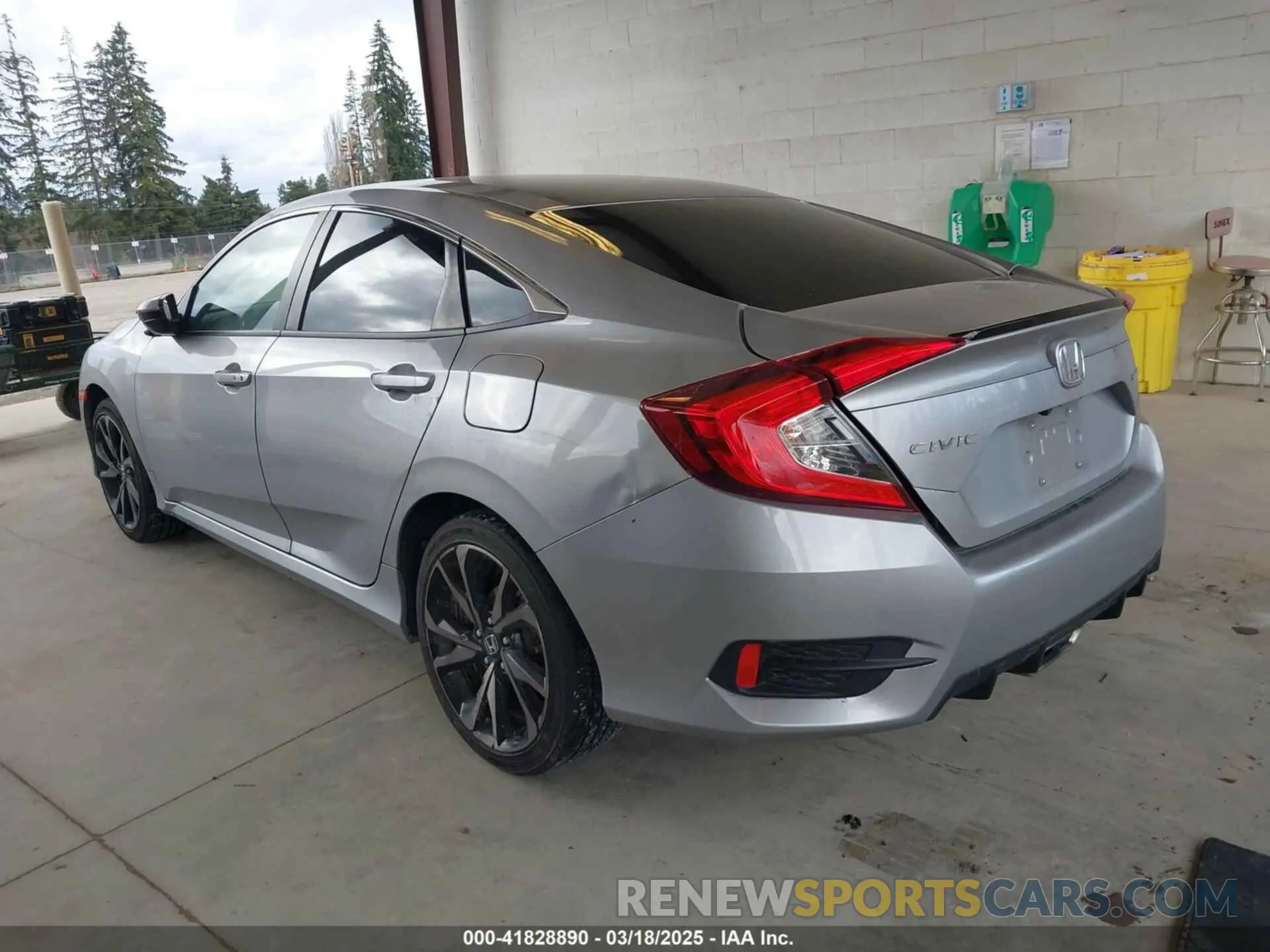 3 Photograph of a damaged car 2HGFC2F83MH521470 HONDA CIVIC 2021
