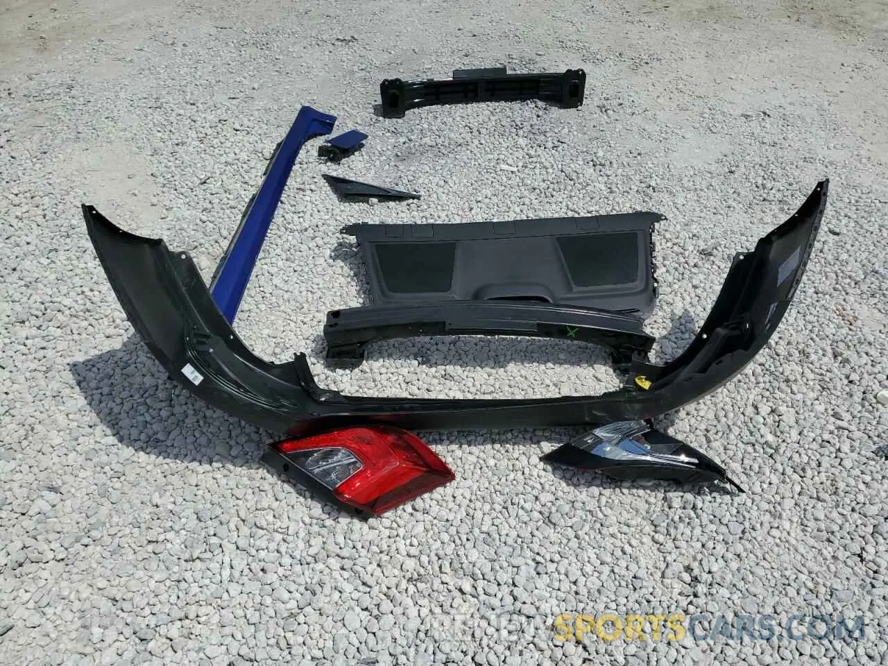 12 Photograph of a damaged car 2HGFC2F83MH547048 HONDA CIVIC 2021