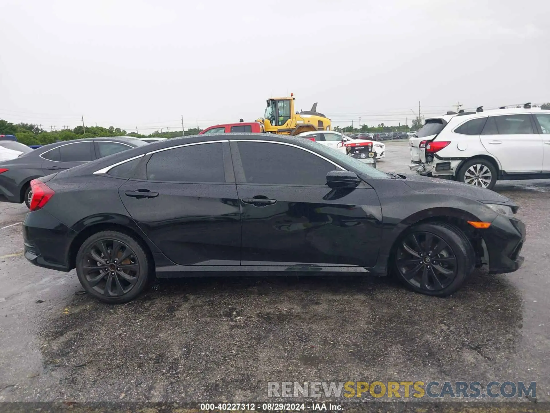 13 Photograph of a damaged car 2HGFC2F83MH552461 HONDA CIVIC 2021