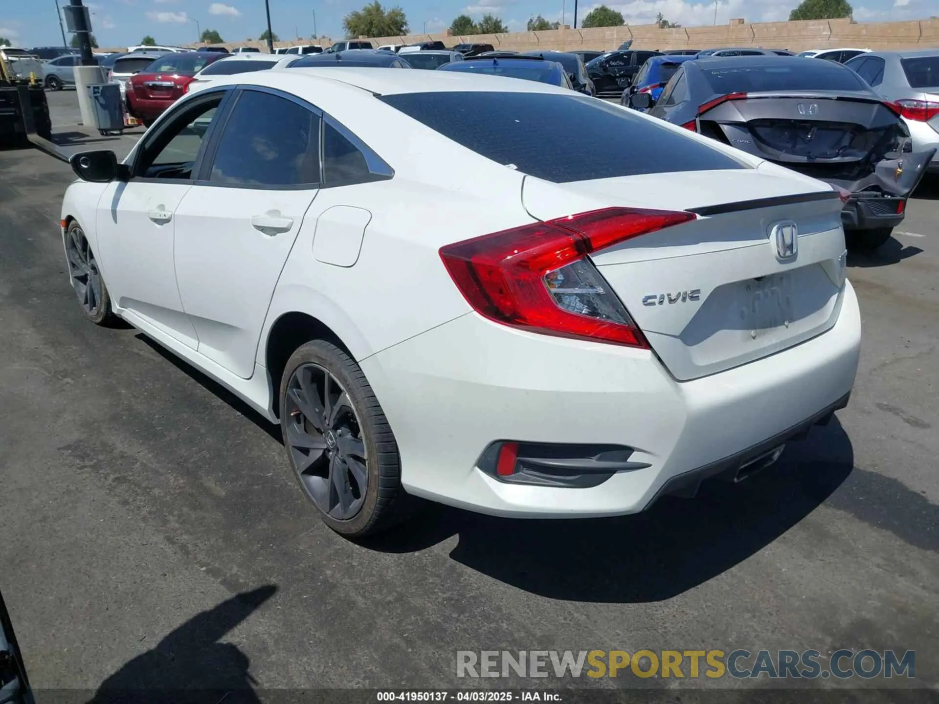 3 Photograph of a damaged car 2HGFC2F84MH513149 HONDA CIVIC 2021
