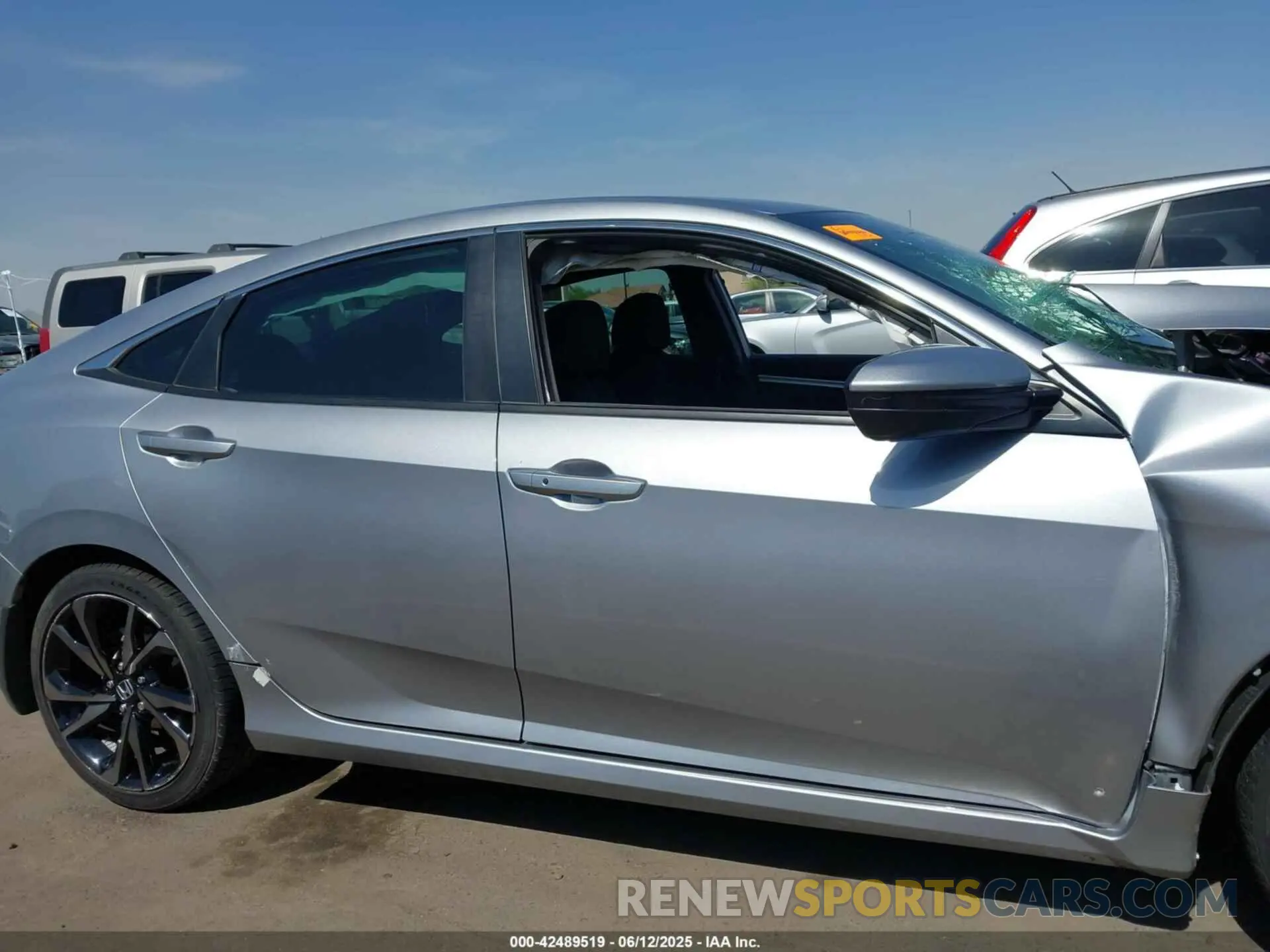 12 Photograph of a damaged car 2HGFC2F84MH519520 HONDA CIVIC 2021