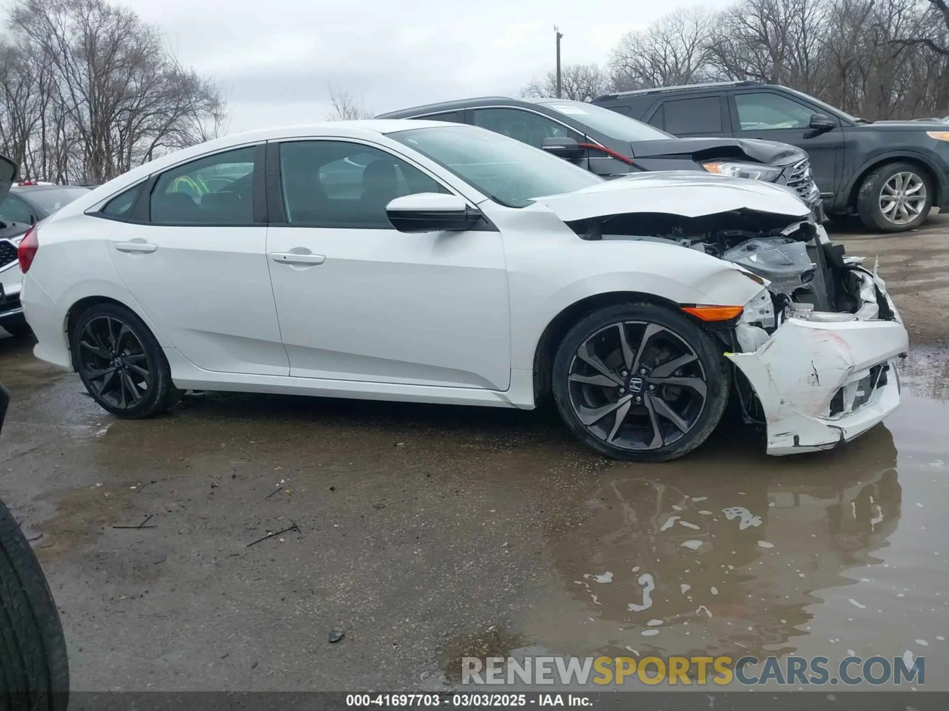 13 Photograph of a damaged car 2HGFC2F84MH522062 HONDA CIVIC 2021