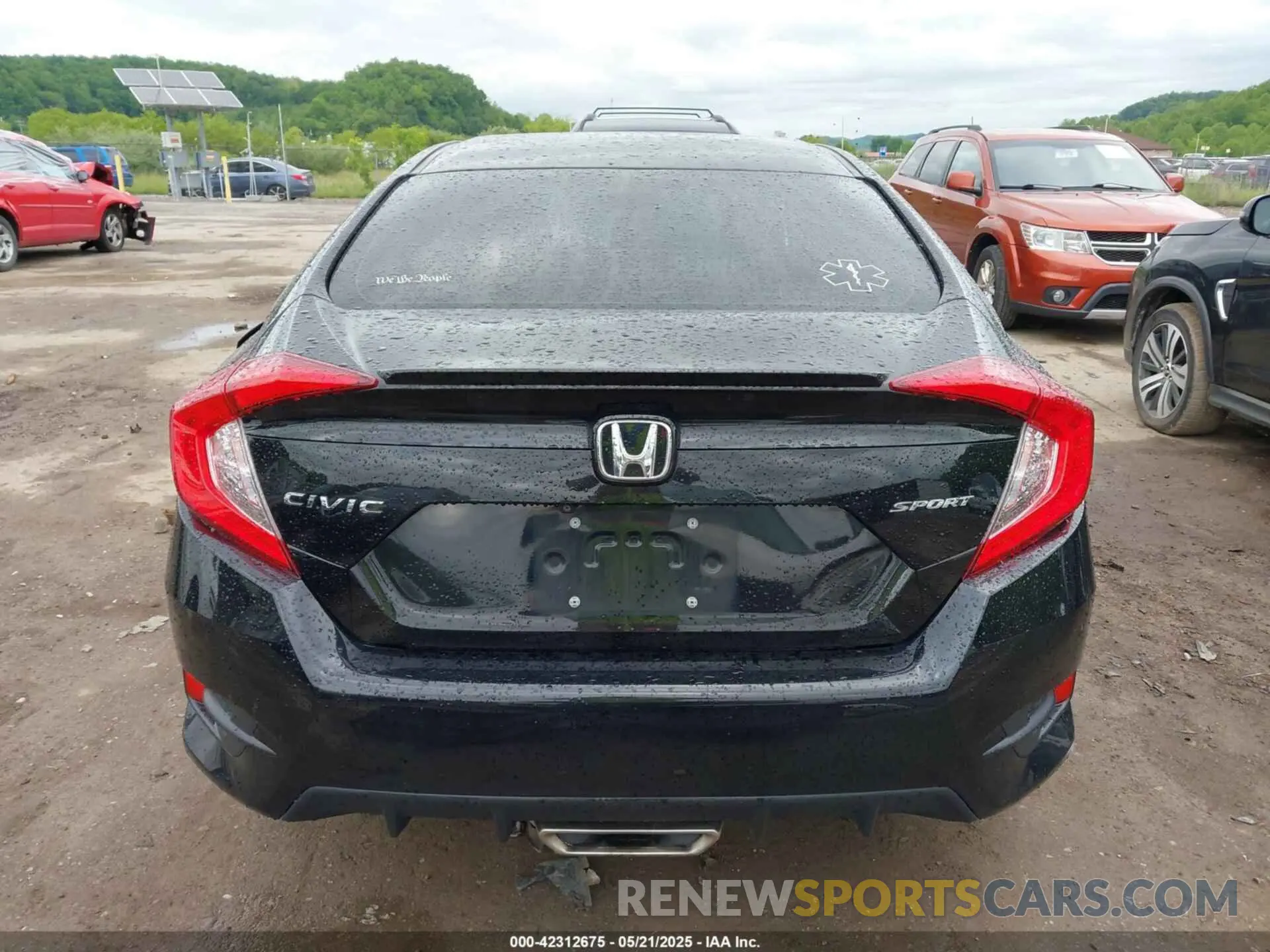17 Photograph of a damaged car 2HGFC2F85MH503097 HONDA CIVIC 2021