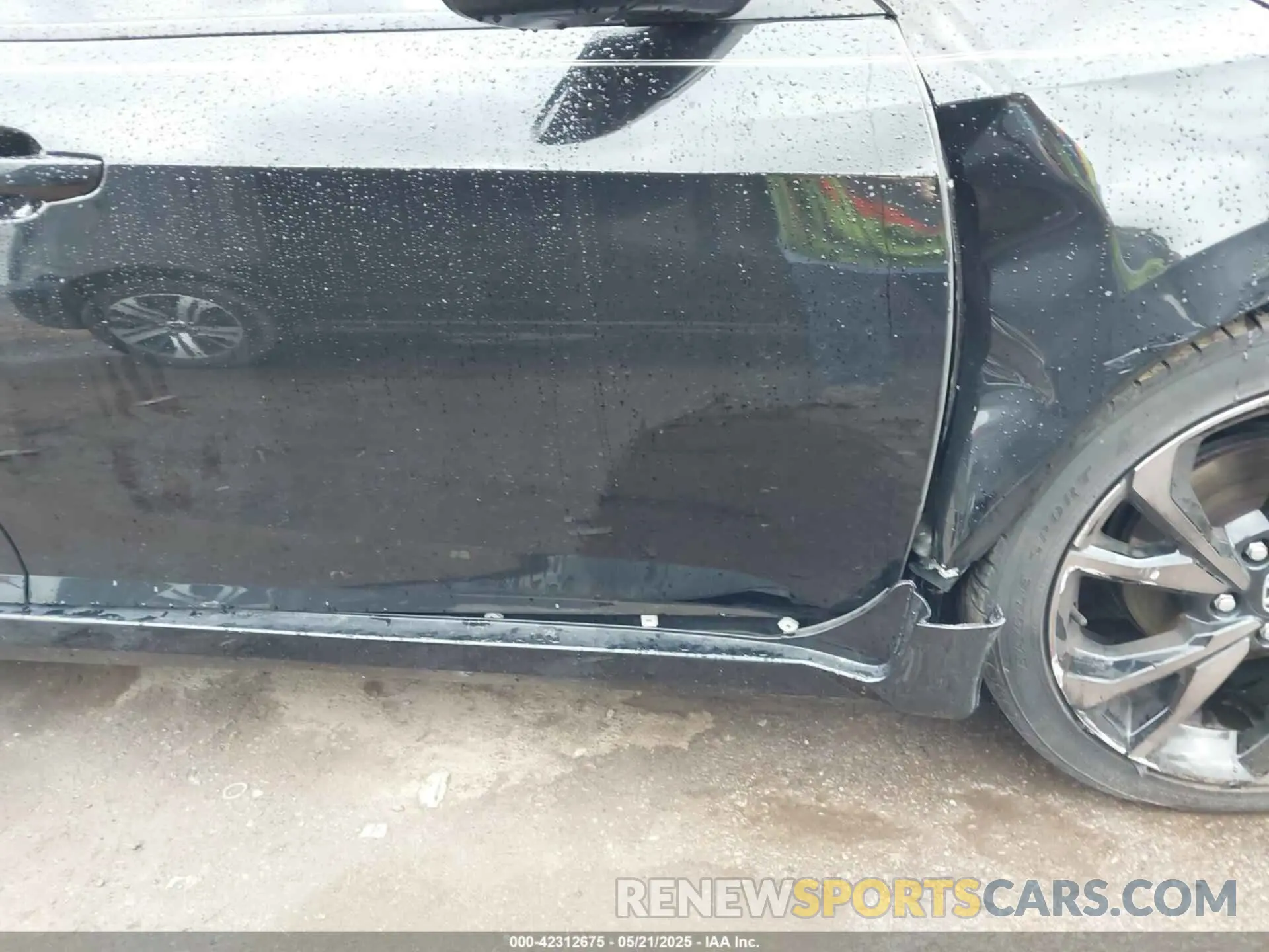 20 Photograph of a damaged car 2HGFC2F85MH503097 HONDA CIVIC 2021