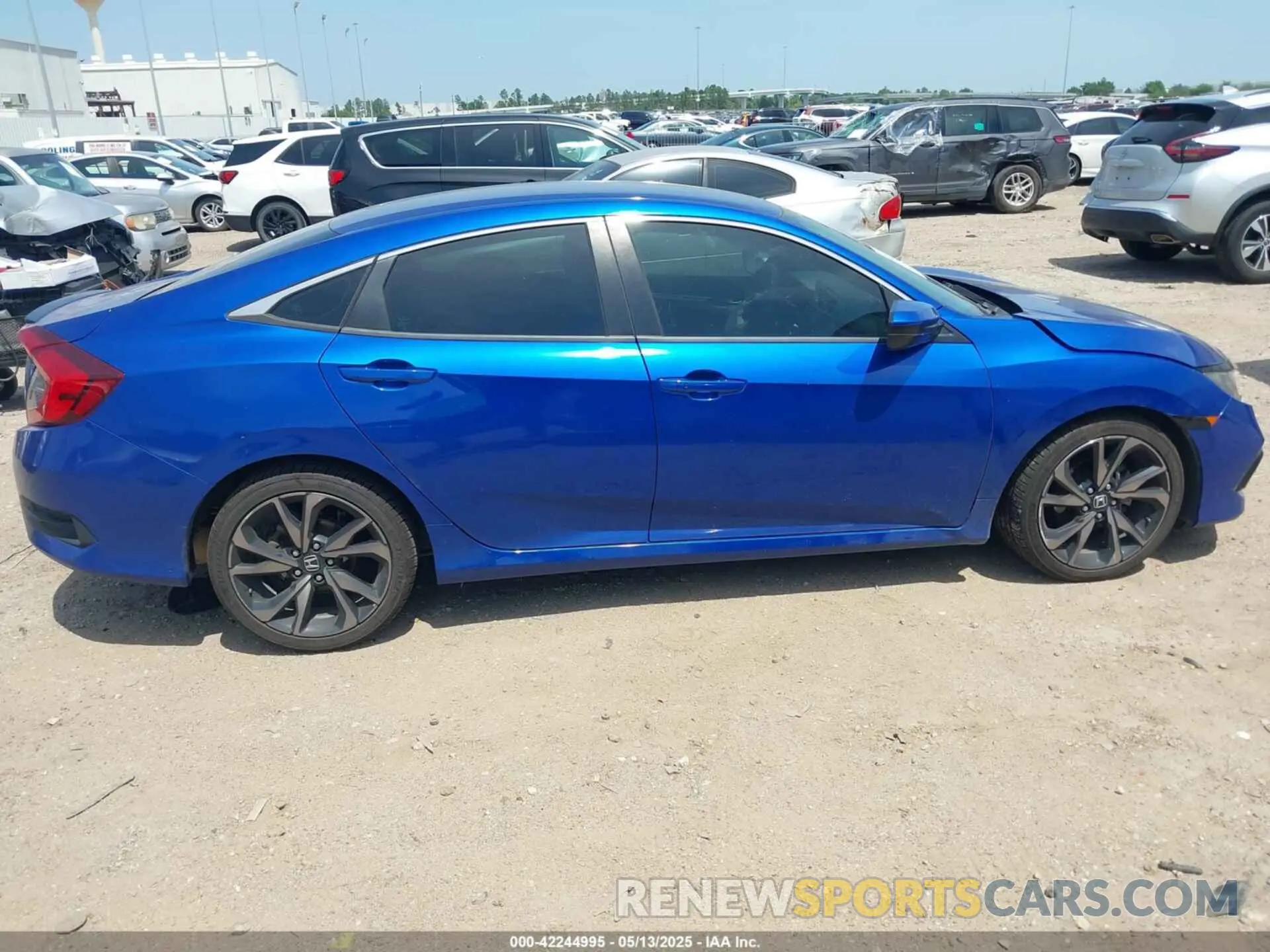 13 Photograph of a damaged car 2HGFC2F85MH505075 HONDA CIVIC 2021