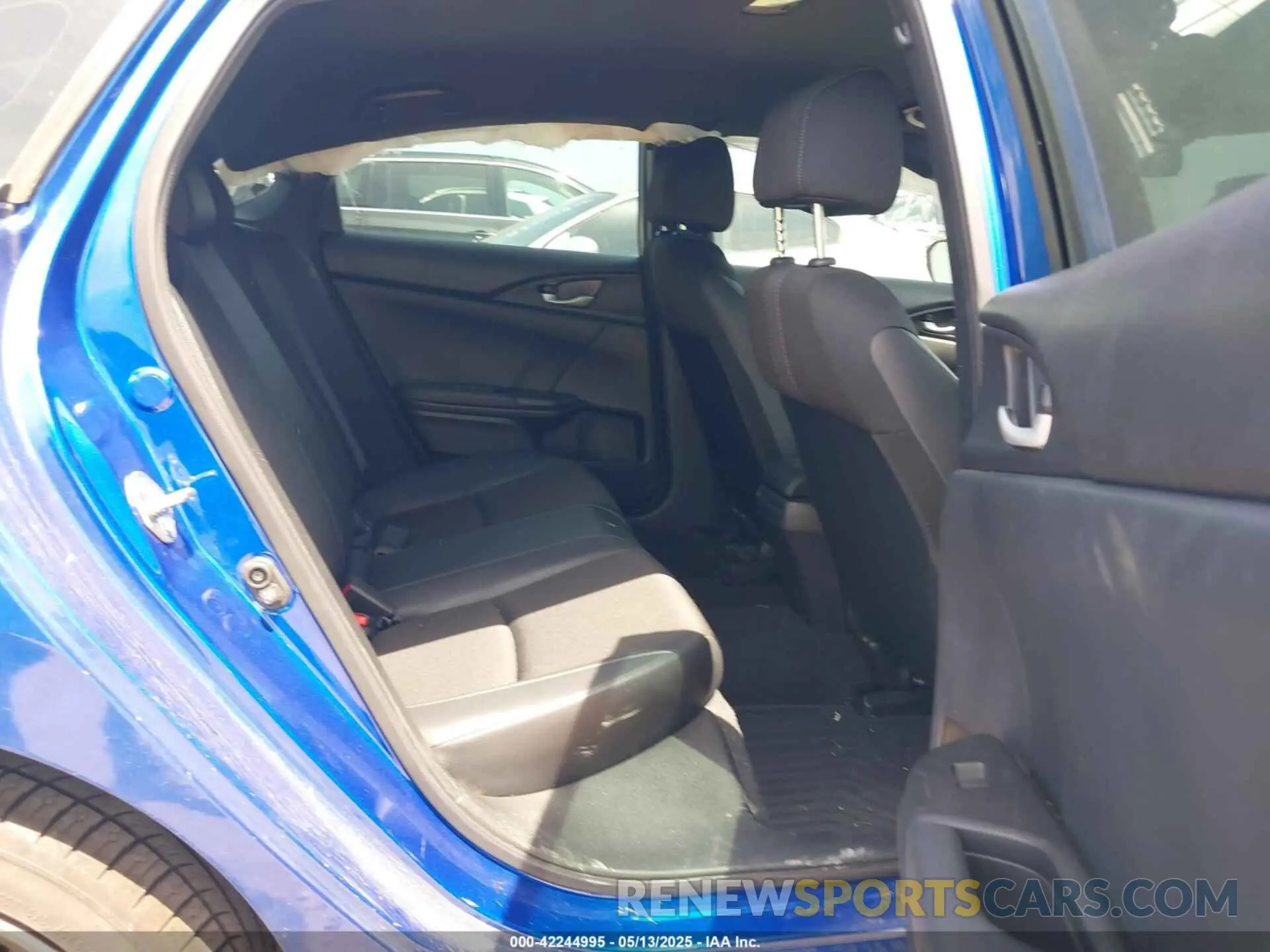 8 Photograph of a damaged car 2HGFC2F85MH505075 HONDA CIVIC 2021