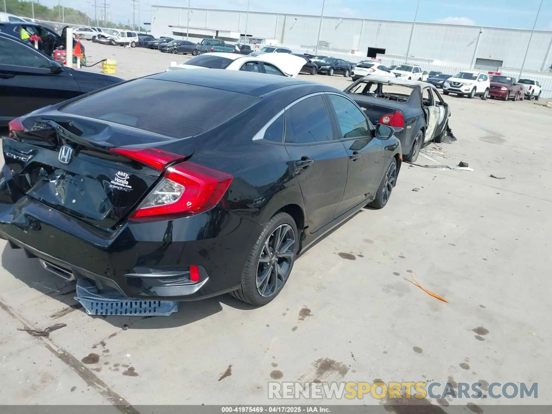 4 Photograph of a damaged car 2HGFC2F85MH505707 HONDA CIVIC 2021