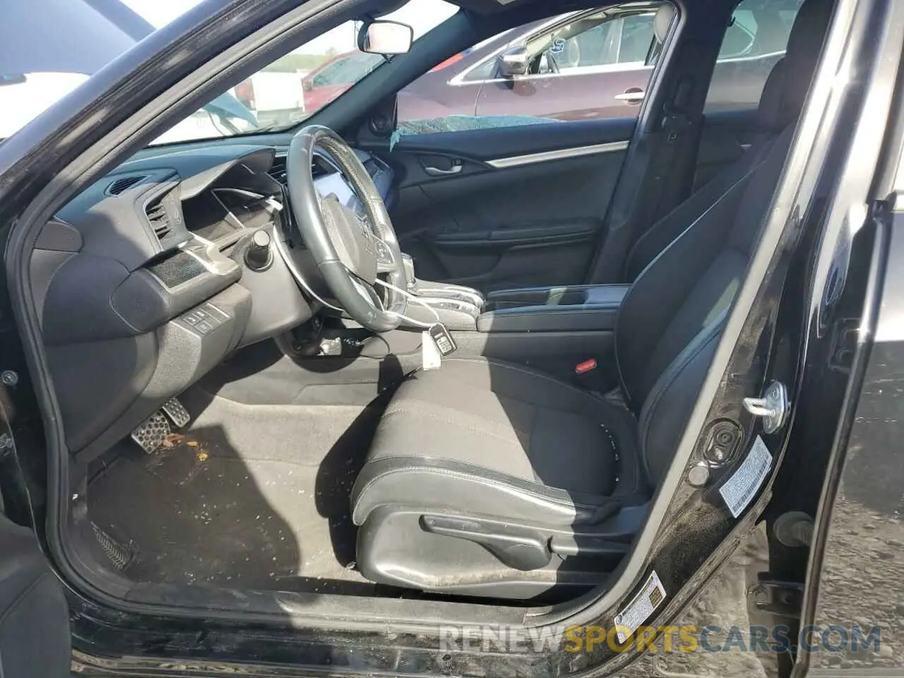 7 Photograph of a damaged car 2HGFC2F86MH527313 HONDA CIVIC 2021
