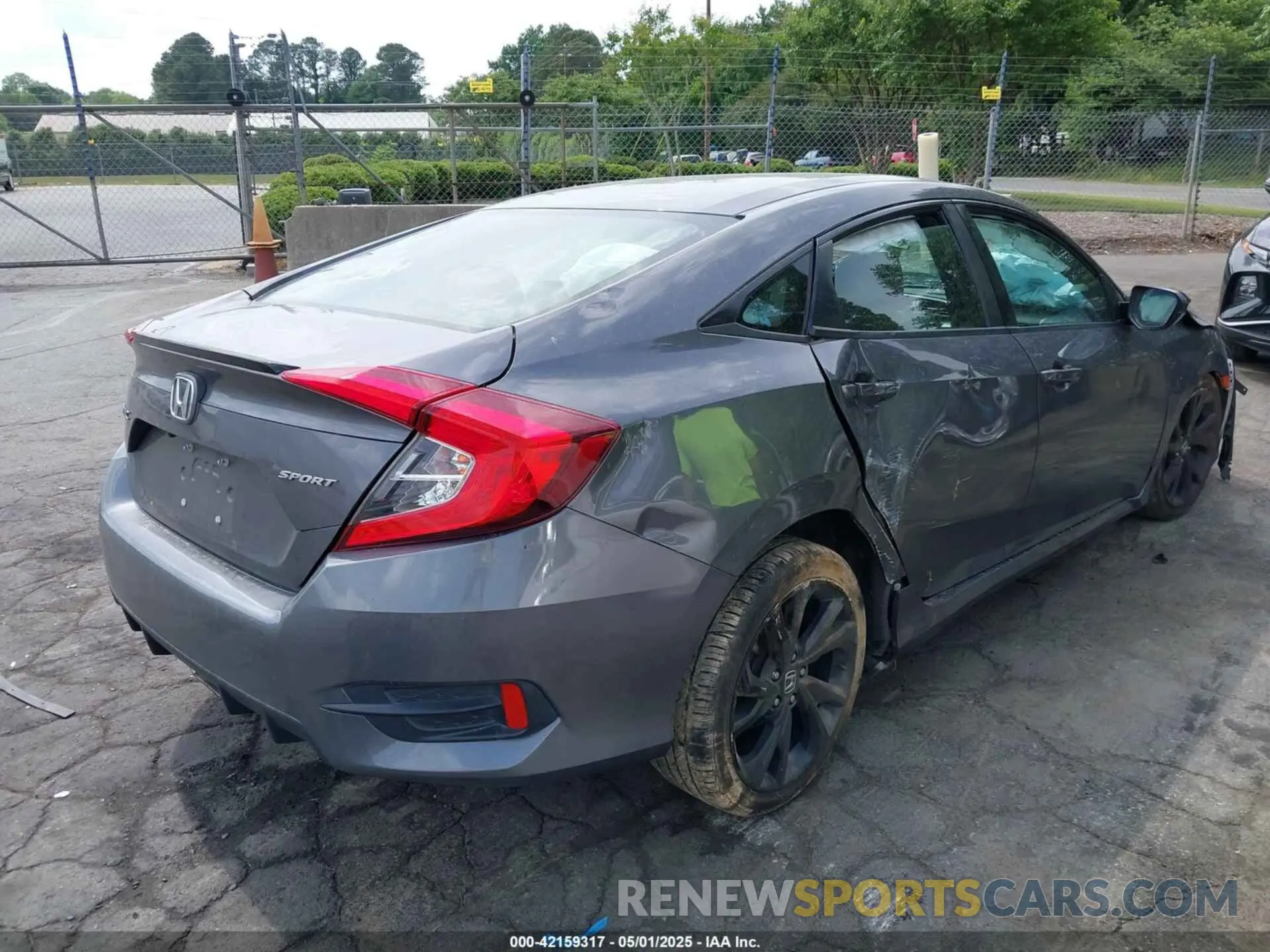 4 Photograph of a damaged car 2HGFC2F86MH550736 HONDA CIVIC 2021