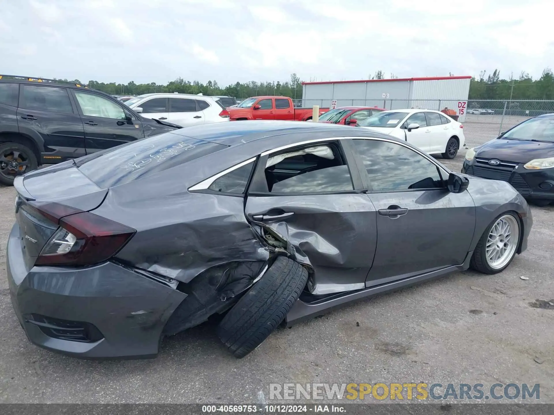 6 Photograph of a damaged car 2HGFC2F87MH543570 HONDA CIVIC 2021