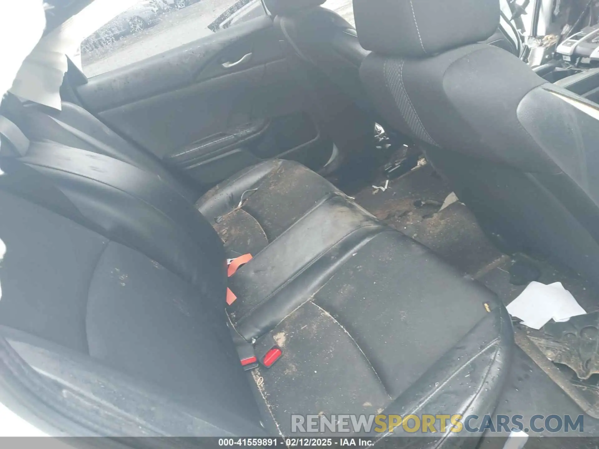 8 Photograph of a damaged car 2HGFC2F87MH551698 HONDA CIVIC 2021