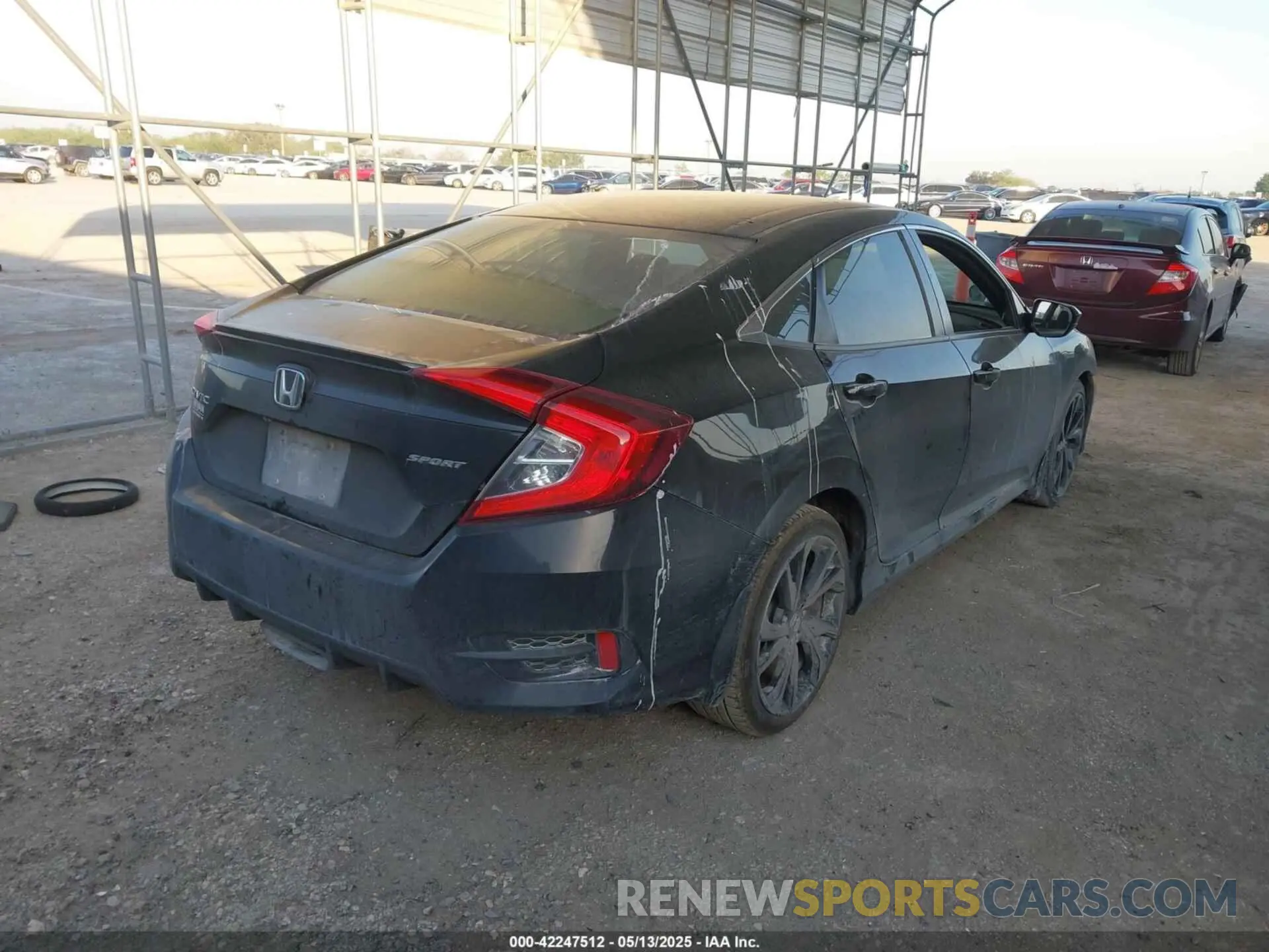 4 Photograph of a damaged car 2HGFC2F88MH546283 HONDA CIVIC 2021