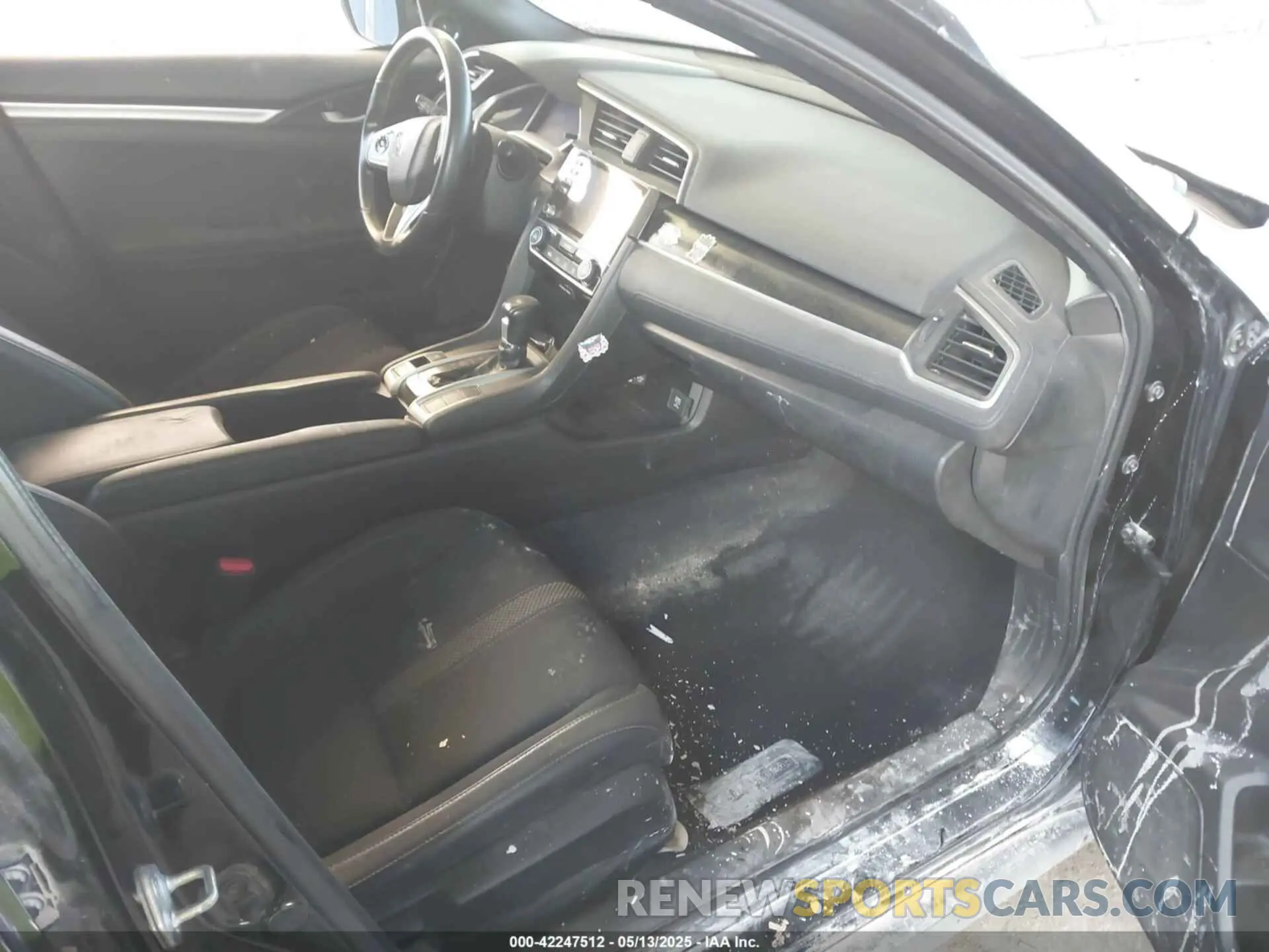 5 Photograph of a damaged car 2HGFC2F88MH546283 HONDA CIVIC 2021