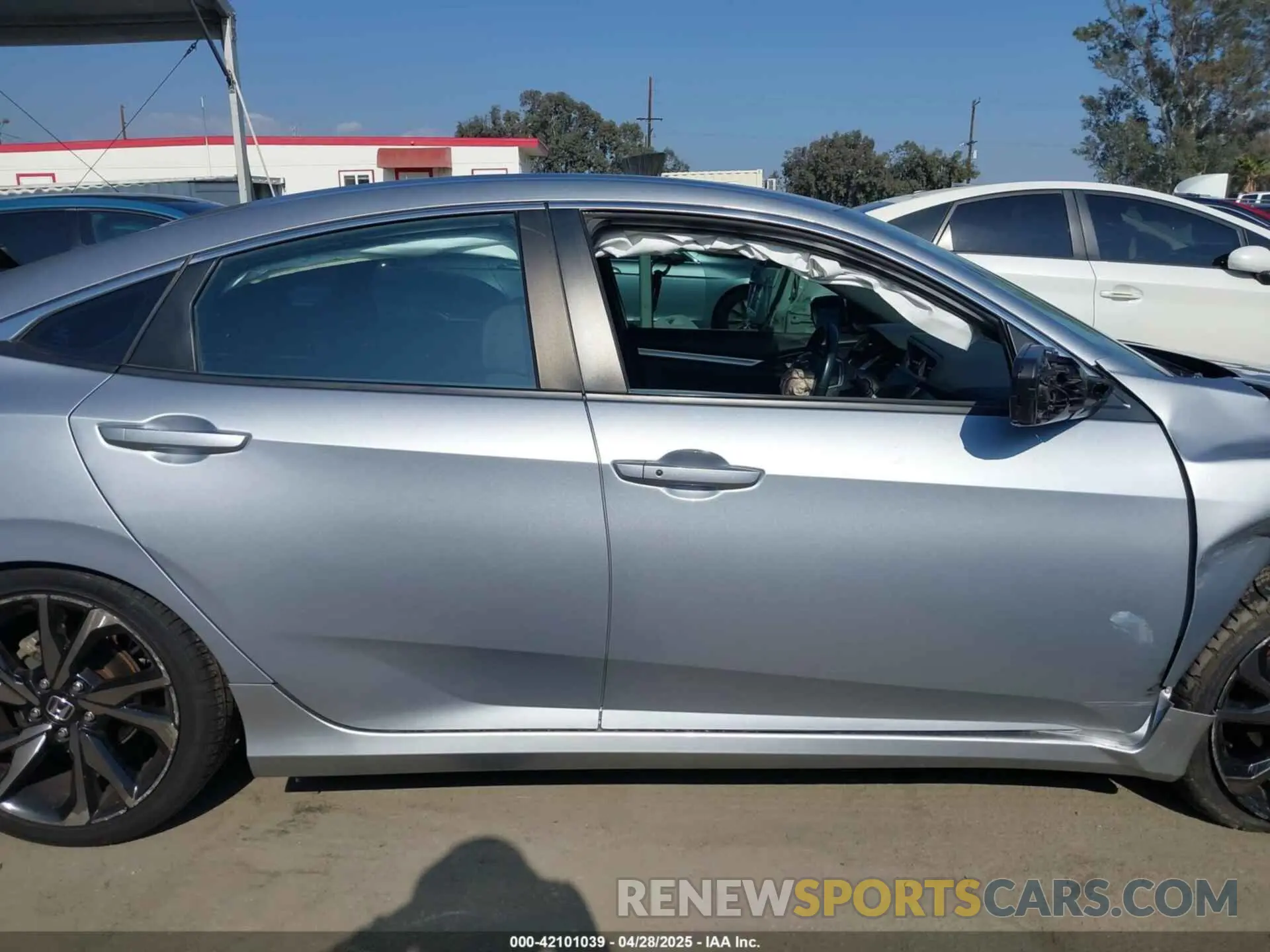 13 Photograph of a damaged car 2HGFC2F89MH506908 HONDA CIVIC 2021
