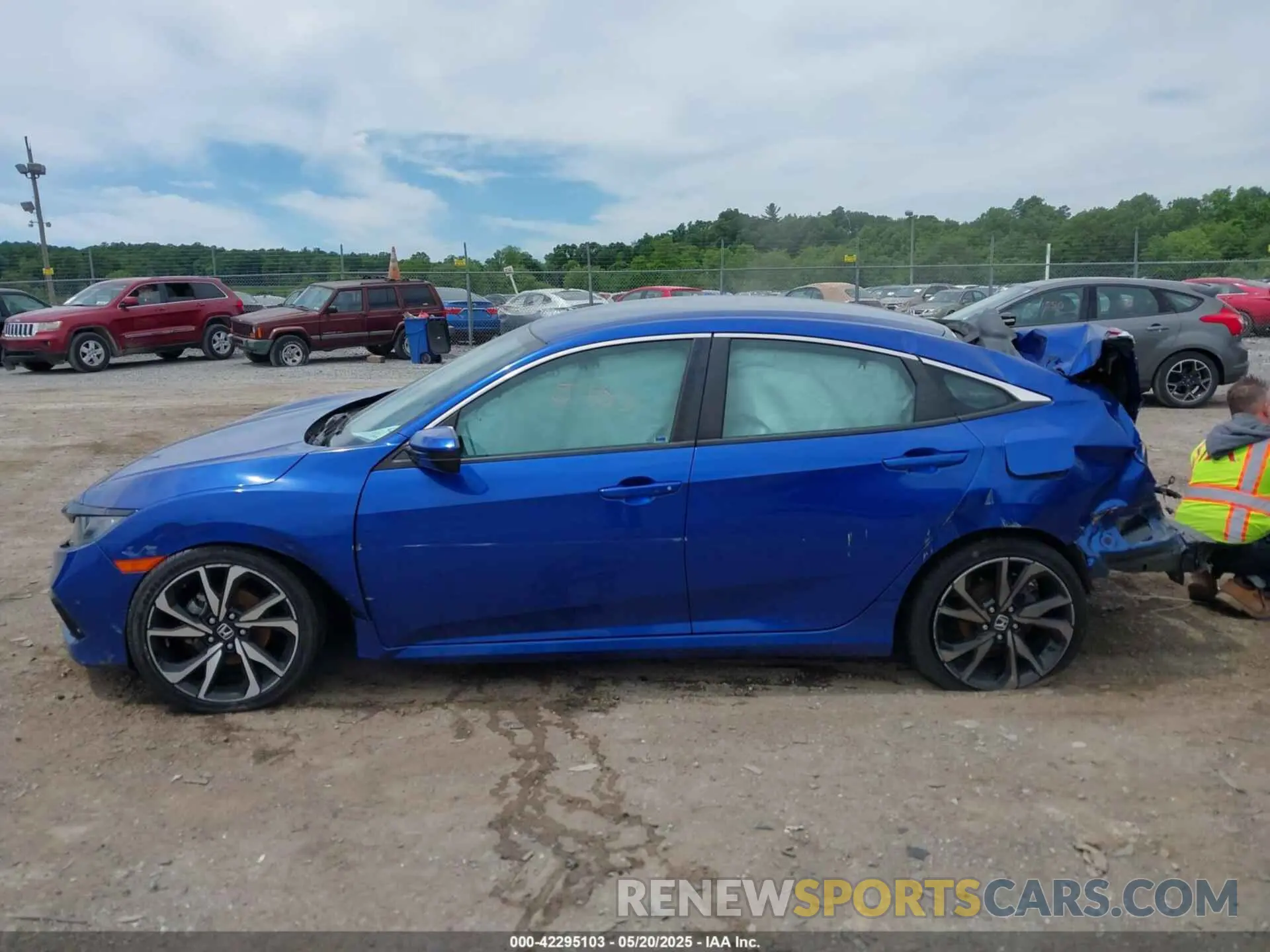 14 Photograph of a damaged car 2HGFC2F89MH519111 HONDA CIVIC 2021