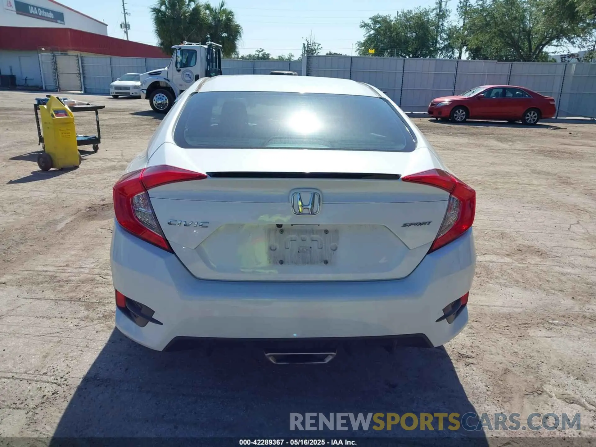 16 Photograph of a damaged car 2HGFC2F89MH543926 HONDA CIVIC 2021