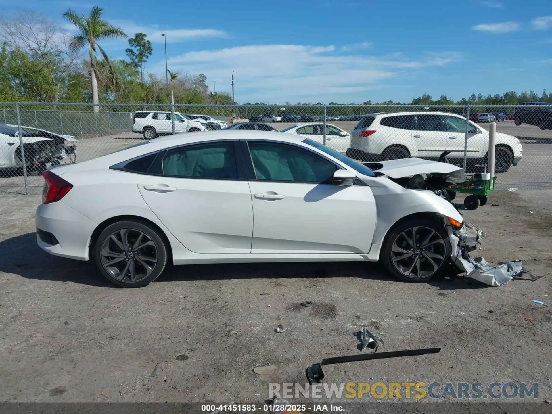 12 Photograph of a damaged car 2HGFC2F8XMH526164 HONDA CIVIC 2021