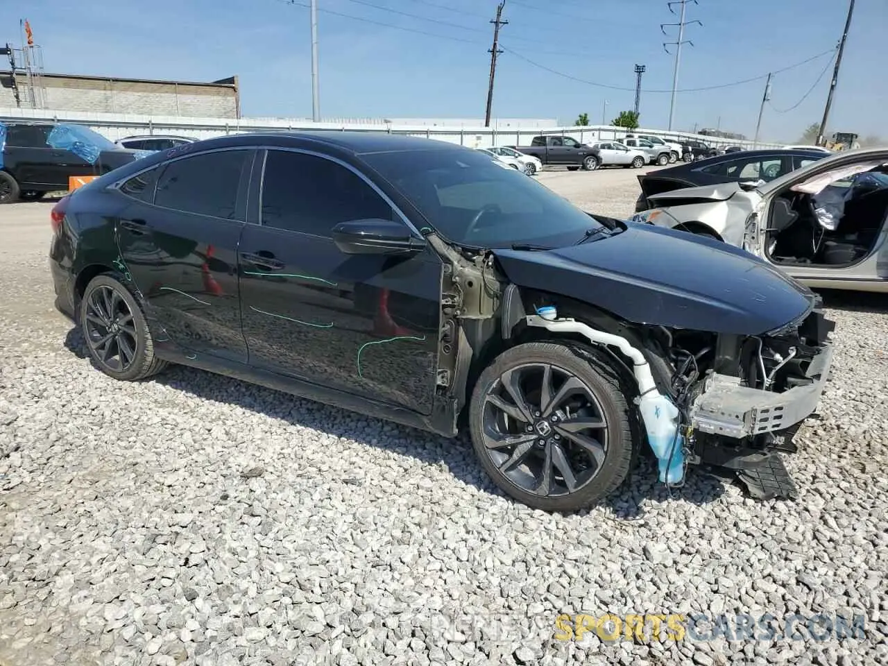 4 Photograph of a damaged car 2HGFC2F8XMH532661 HONDA CIVIC 2021