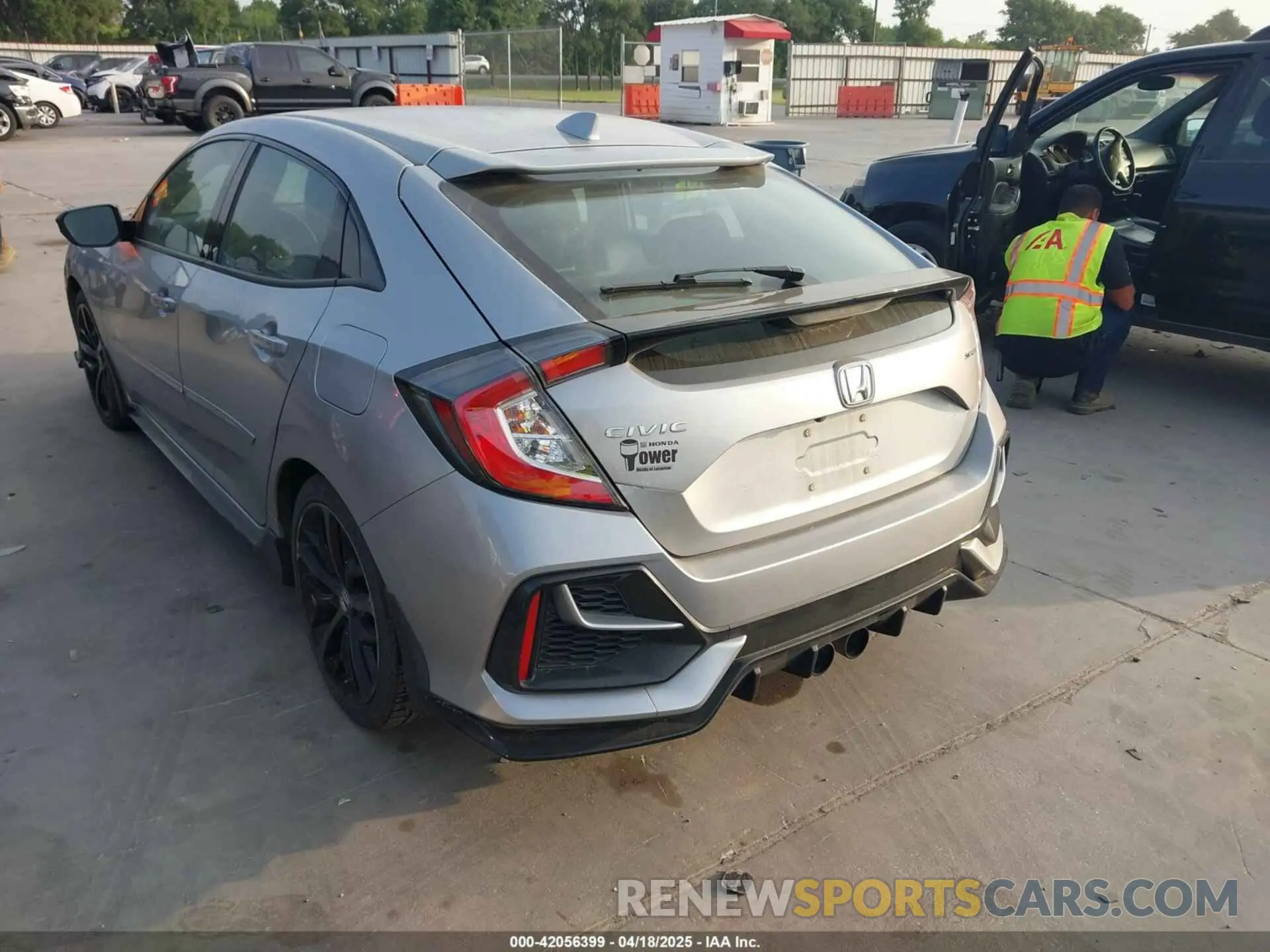3 Photograph of a damaged car SHHFK7G43MU207994 HONDA CIVIC 2021