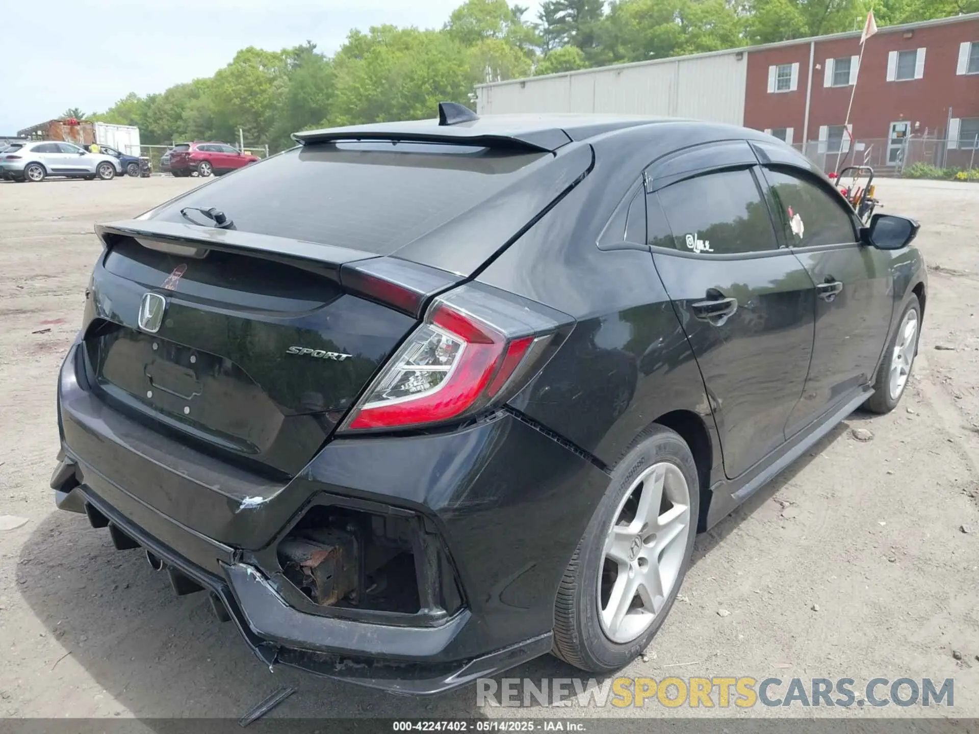 4 Photograph of a damaged car SHHFK7G48MU216299 HONDA CIVIC 2021