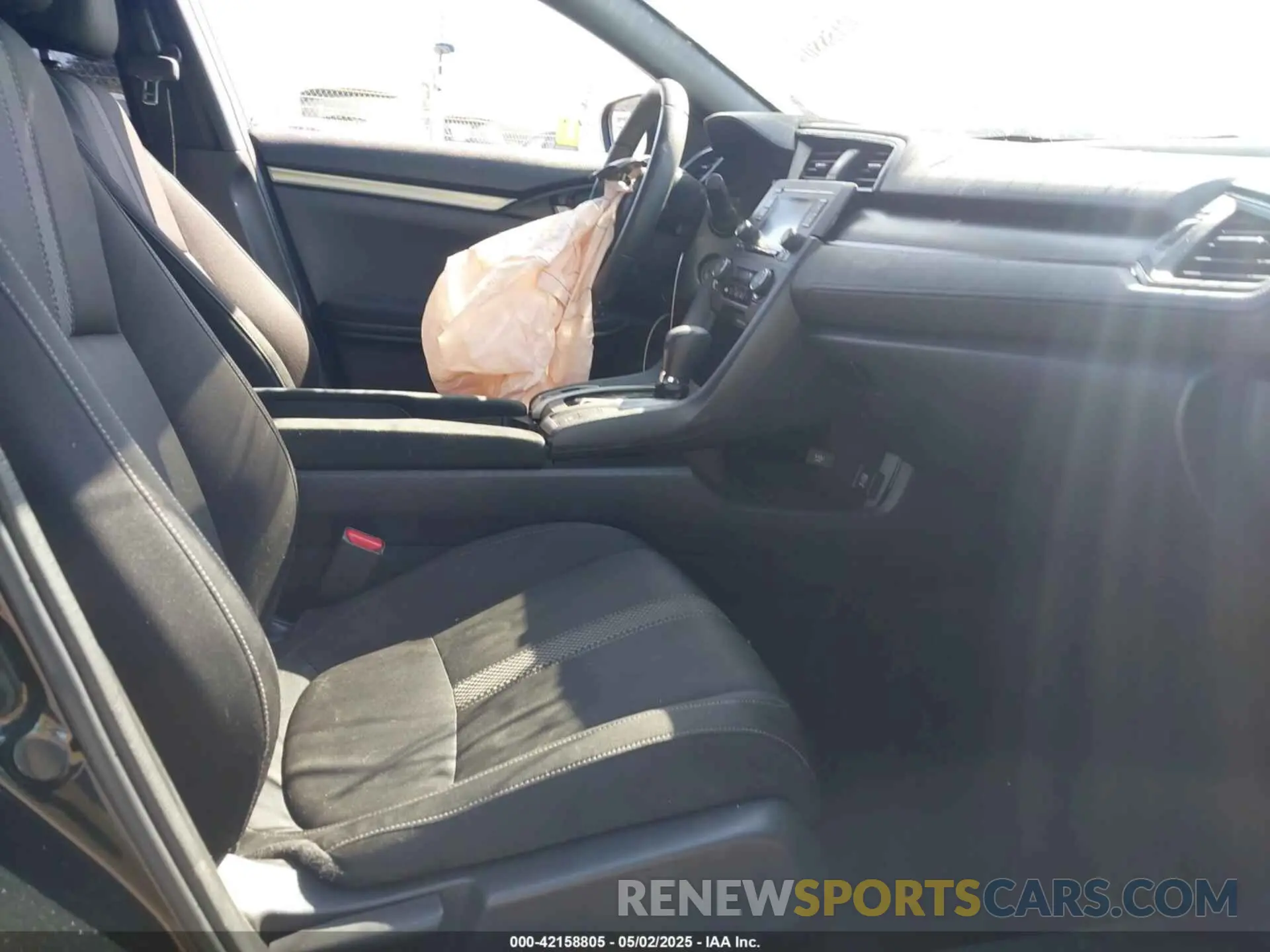 5 Photograph of a damaged car SHHFK7H32MU402152 HONDA CIVIC 2021